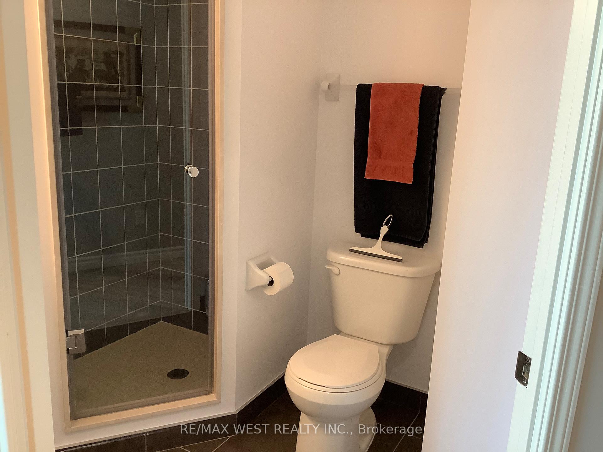 Photo 7 of Unit PH18, 25 Lower Simcoe Street, Toronto, Waterfront Communities — HOMEH