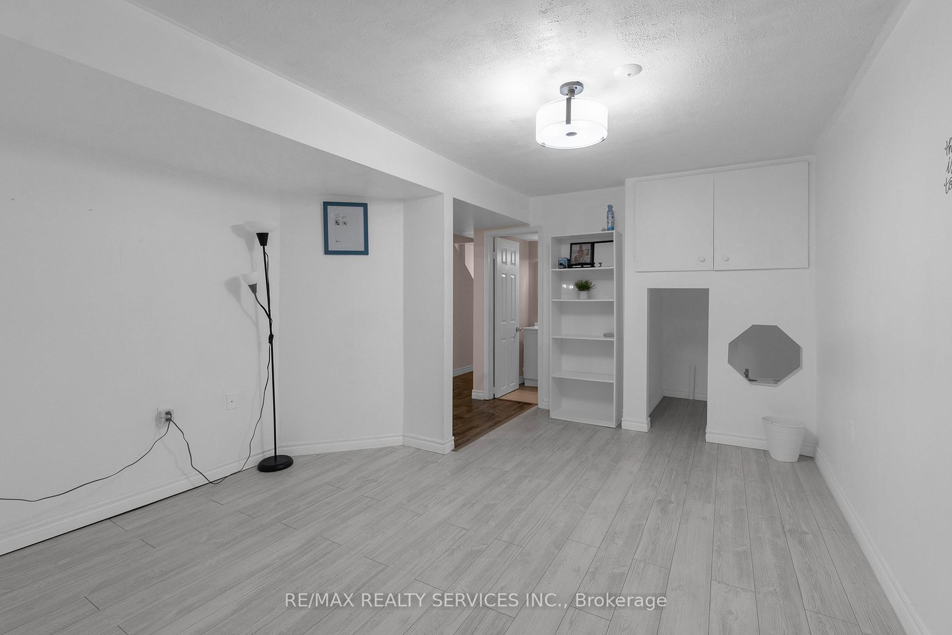 Photo 27 of Unit 130, 90 Corey Circle, Halton Hills, Georgetown — HOMEH