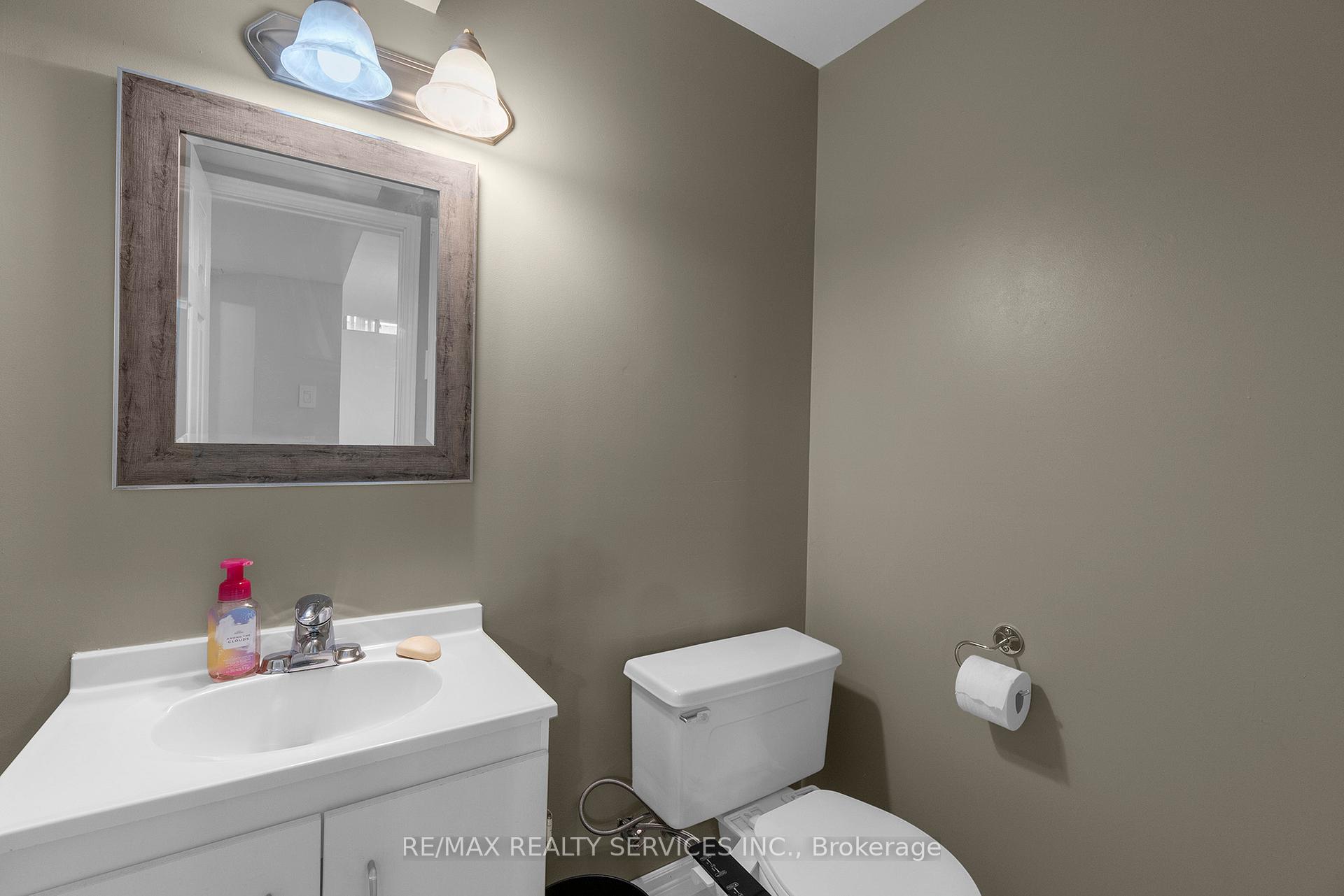 Photo 28 of Unit 130, 90 Corey Circle, Halton Hills, Georgetown — HOMEH
