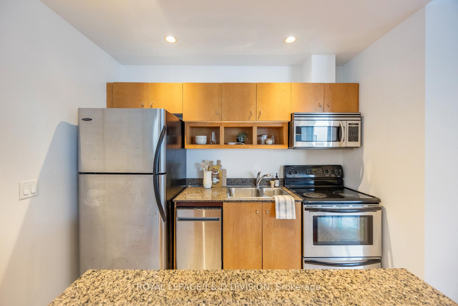 Photo 30 of Unit 2803, 208 Queens Quay W, Toronto, Waterfront Communities — HOMEH