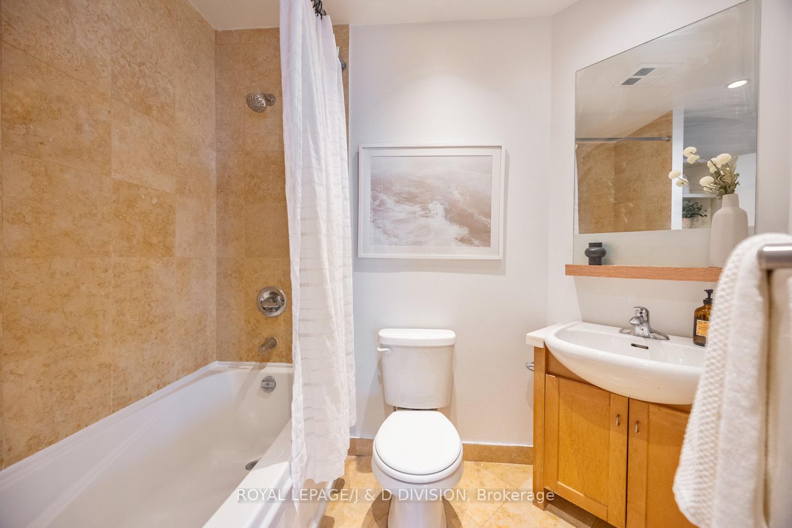 Photo 46 of Unit 2803, 208 Queens Quay W, Toronto, Waterfront Communities — HOMEH
