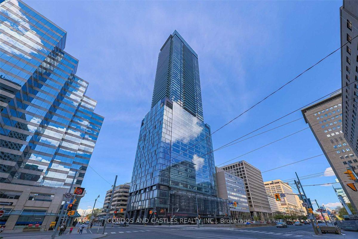 Photo 1 of Unit 2016, 488 University Avenue, Toronto, University — HOMEH