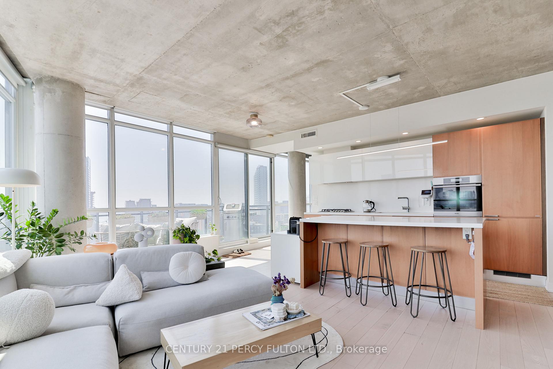 Photo 5 of Unit 1406, 318 King Street E, Toronto, Moss Park — HOMEH