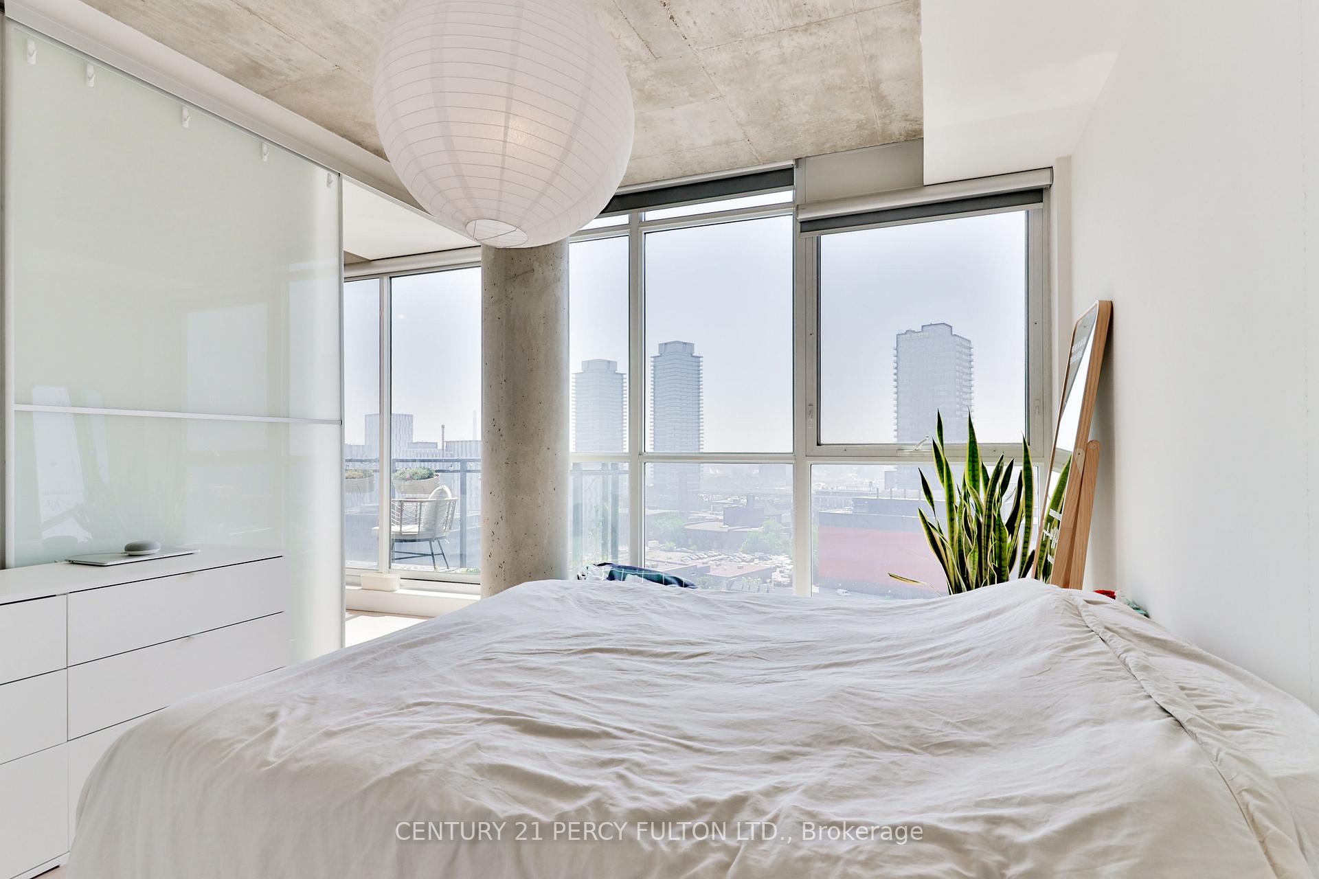 Photo 15 of Unit 1406, 318 King Street E, Toronto, Moss Park — HOMEH