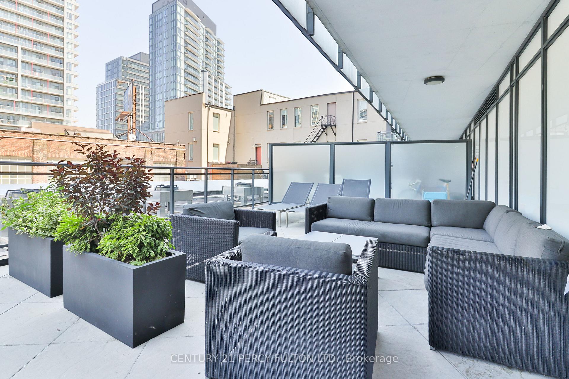 Photo 32 of Unit 1406, 318 King Street E, Toronto, Moss Park — HOMEH