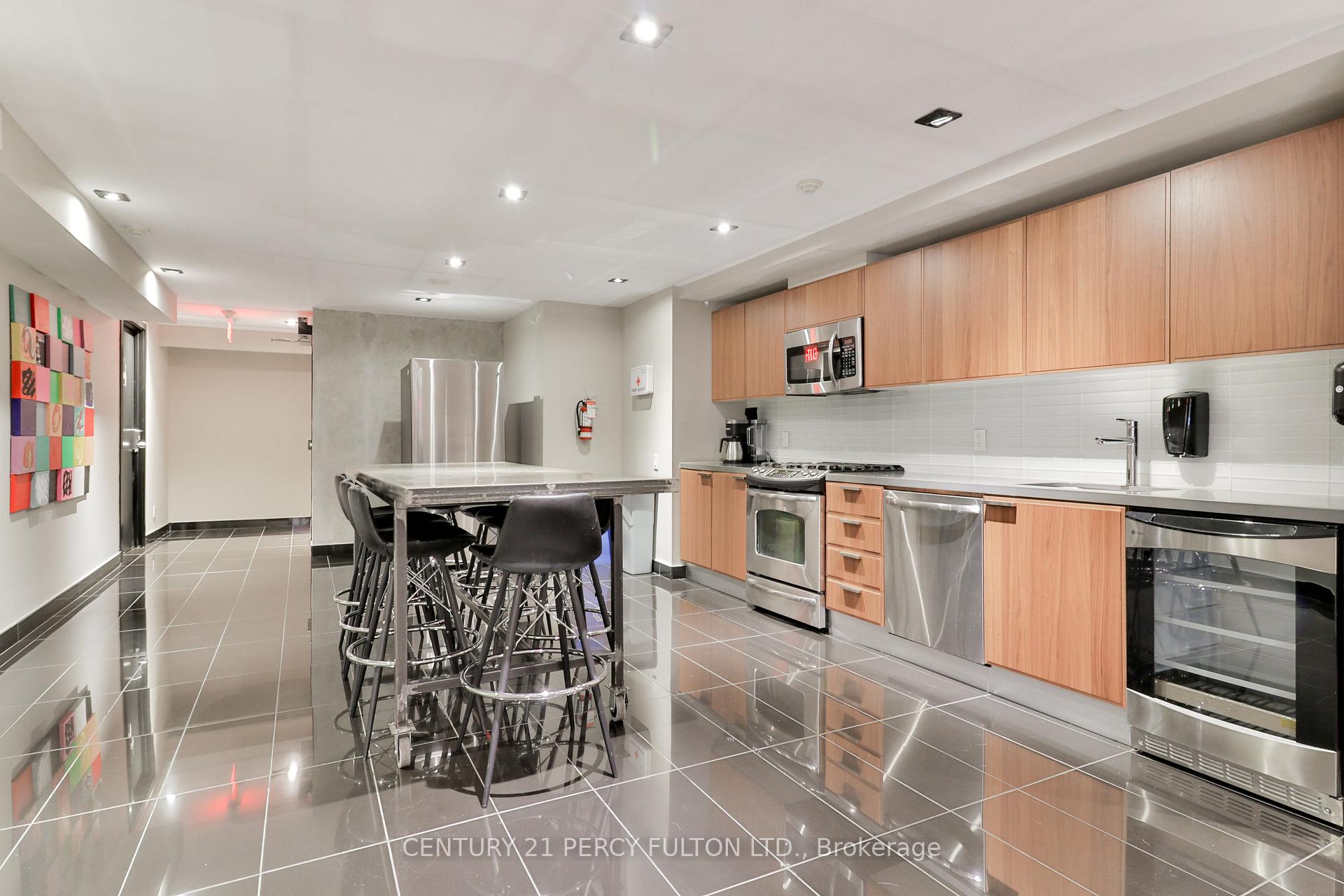 Photo 33 of Unit 1406, 318 King Street E, Toronto, Moss Park — HOMEH