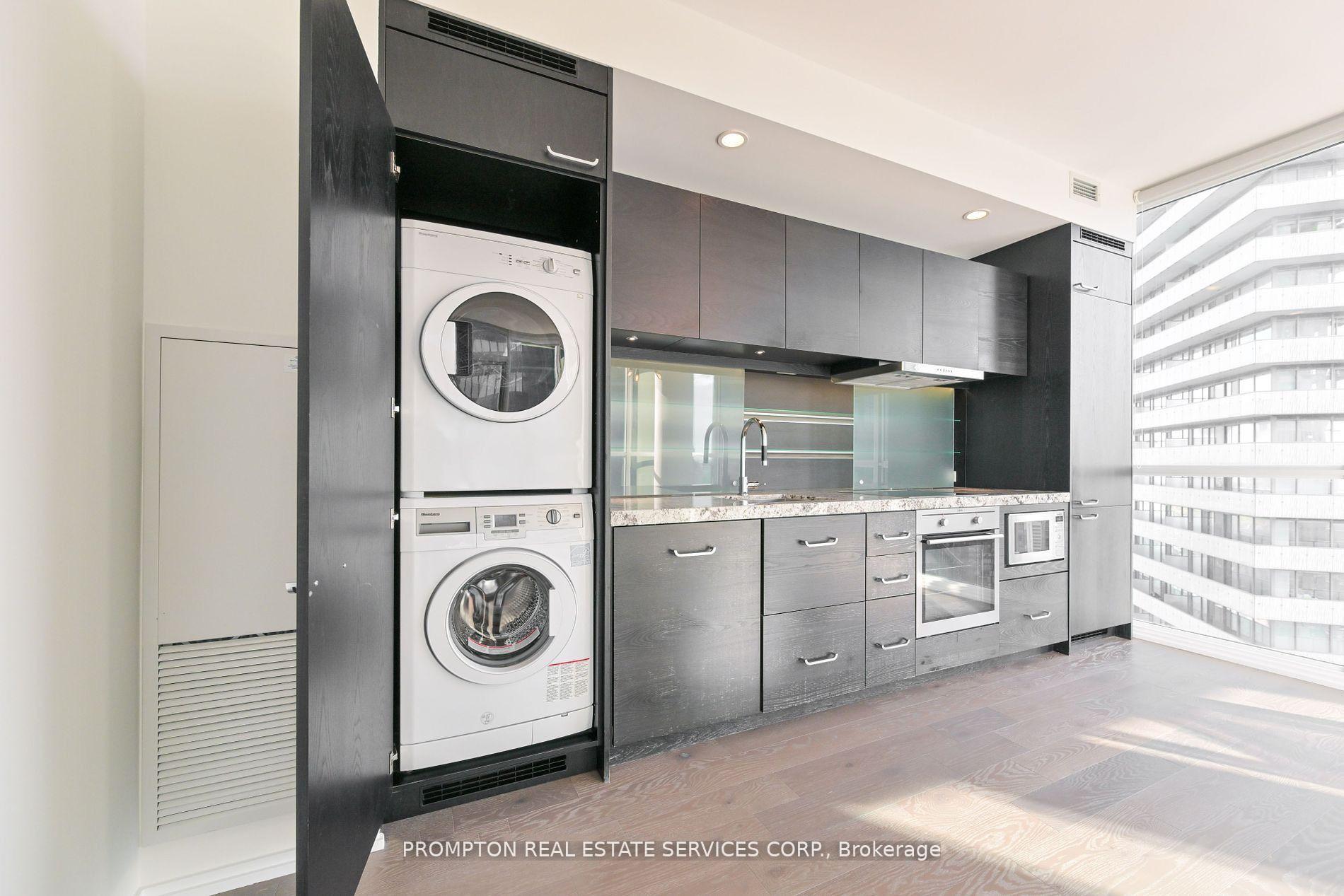 Photo 5 of Unit 3710, 45 Charles Street E, Toronto, Church-Yonge Corridor — HOMEH
