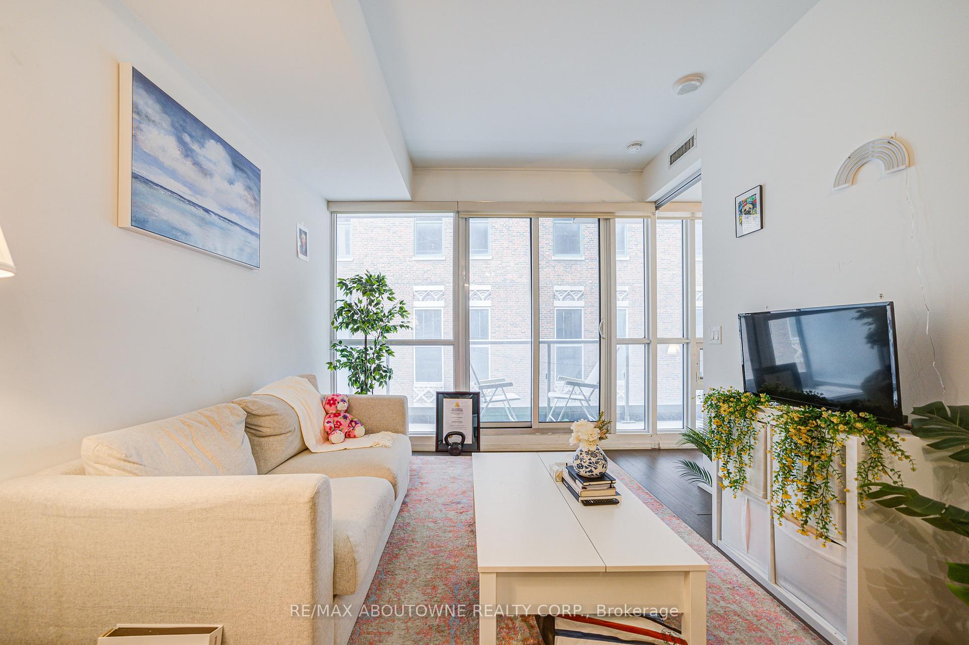 Photo 38 of Unit 1807, 70 Temperance Street, Toronto, Bay Street Corridor — HOMEH