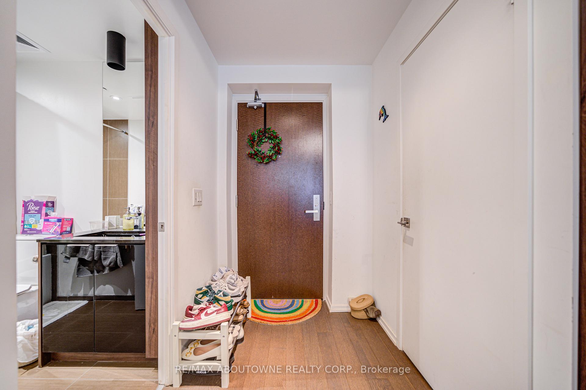 Photo 90 of Unit 1807, 70 Temperance Street, Toronto, Bay Street Corridor — HOMEH