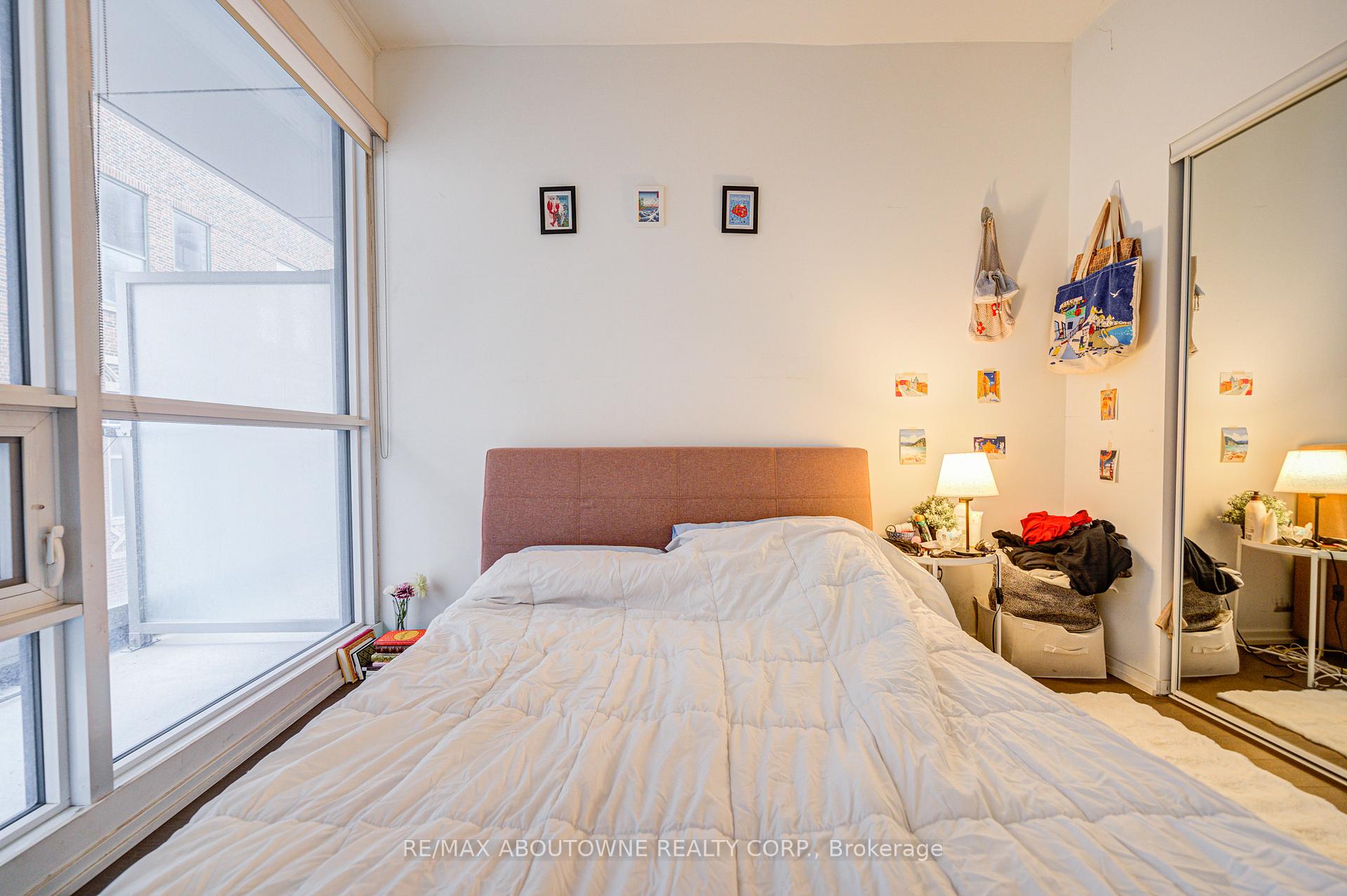 Photo 103 of Unit 1807, 70 Temperance Street, Toronto, Bay Street Corridor — HOMEH