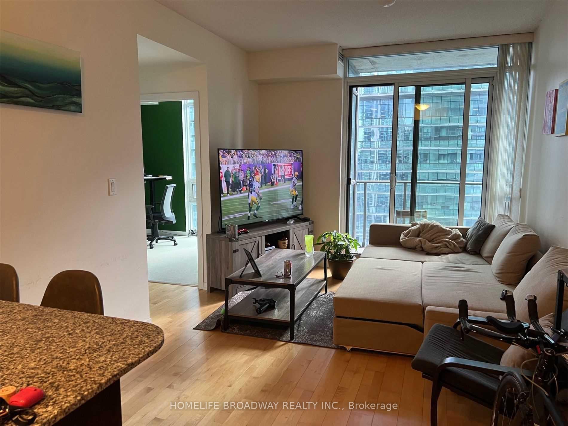 Photo 3 of Unit 2602, 65 Bremner Boulevard, Toronto, Waterfront Communities — HOMEH