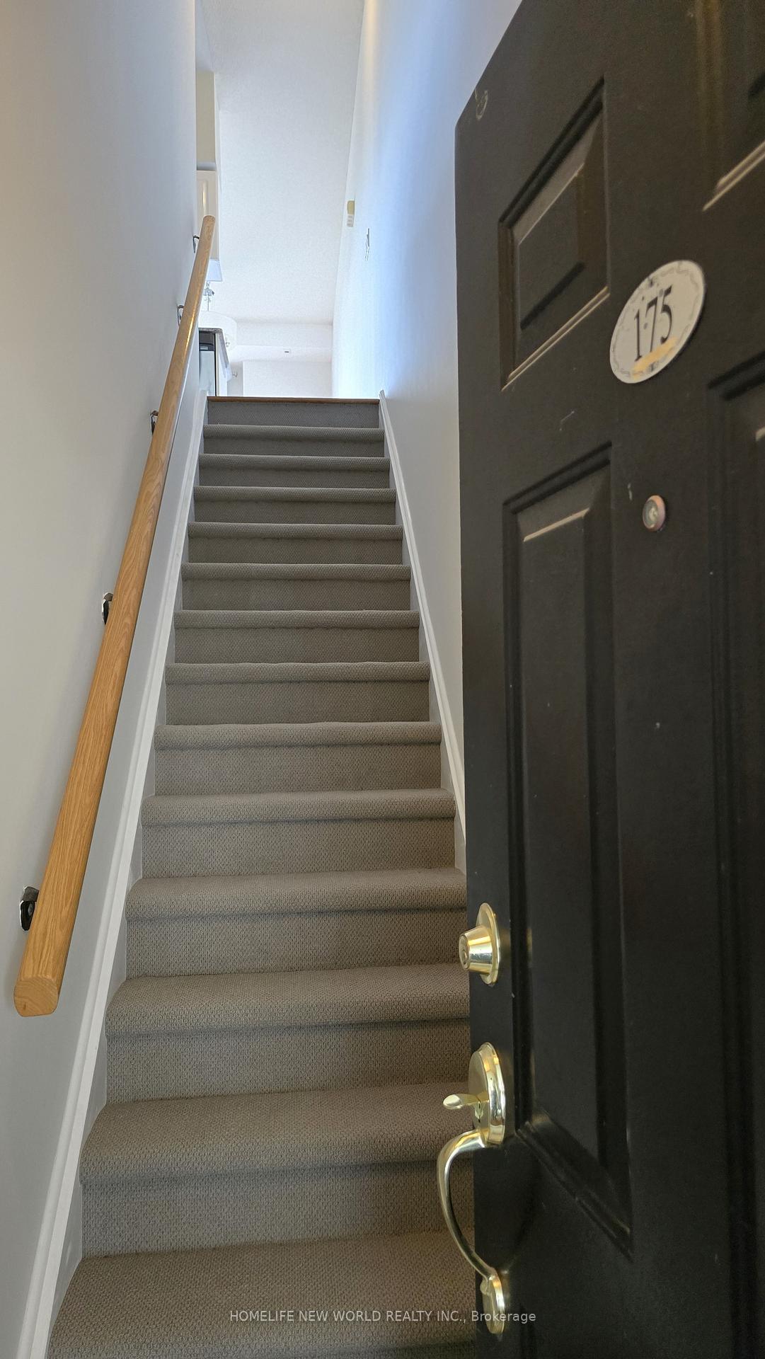 Photo 3 of Unit 175, 28 Stadium Road, Toronto, Waterfront Communities — HOMEH