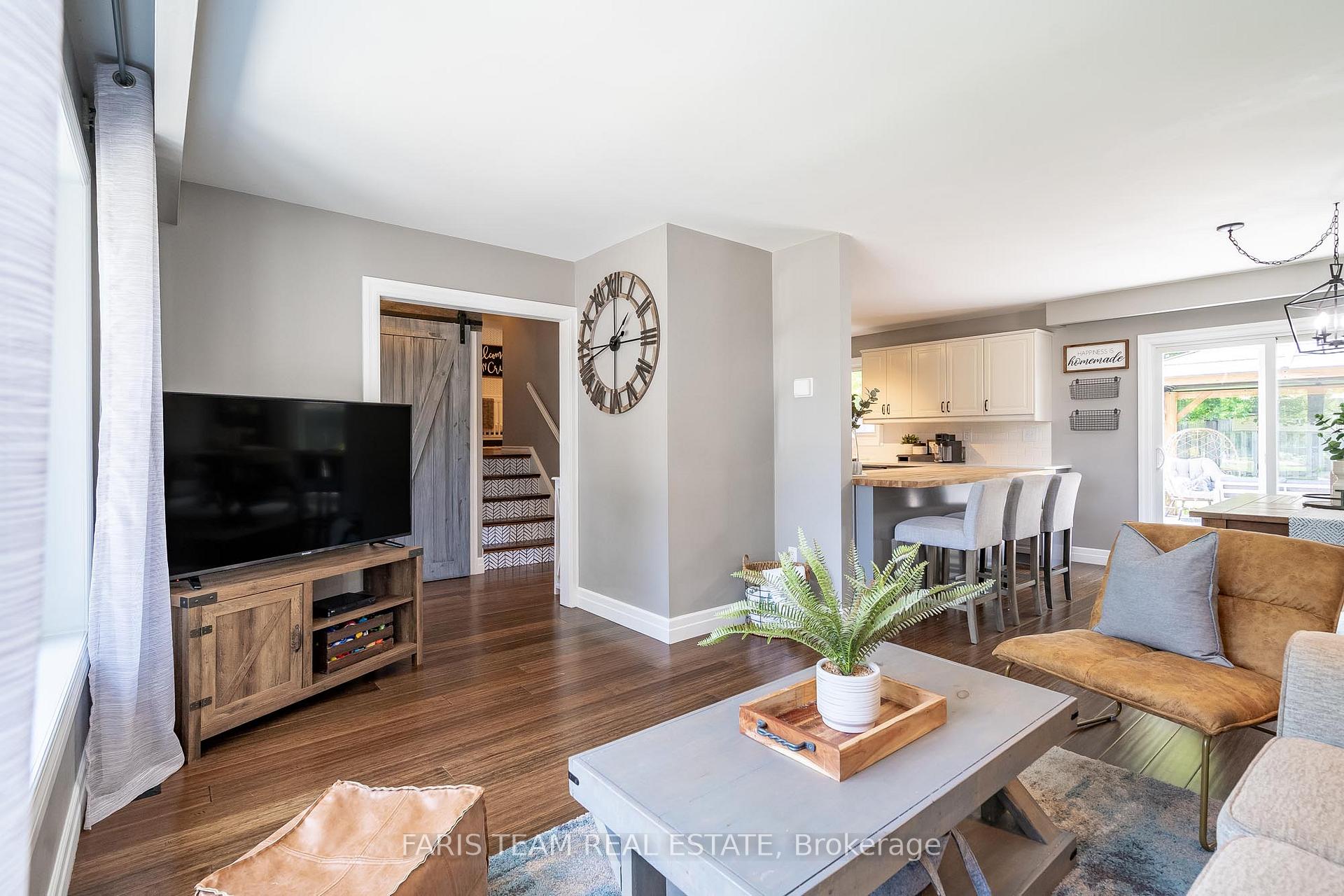 Photo 13 of 46 Briar Road, Barrie, Allandale Heights — HOMEH