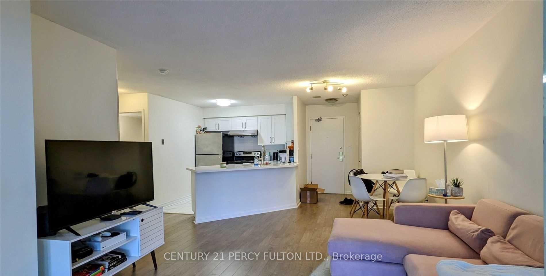 Front of Unit 1506, 25 Grenville Street