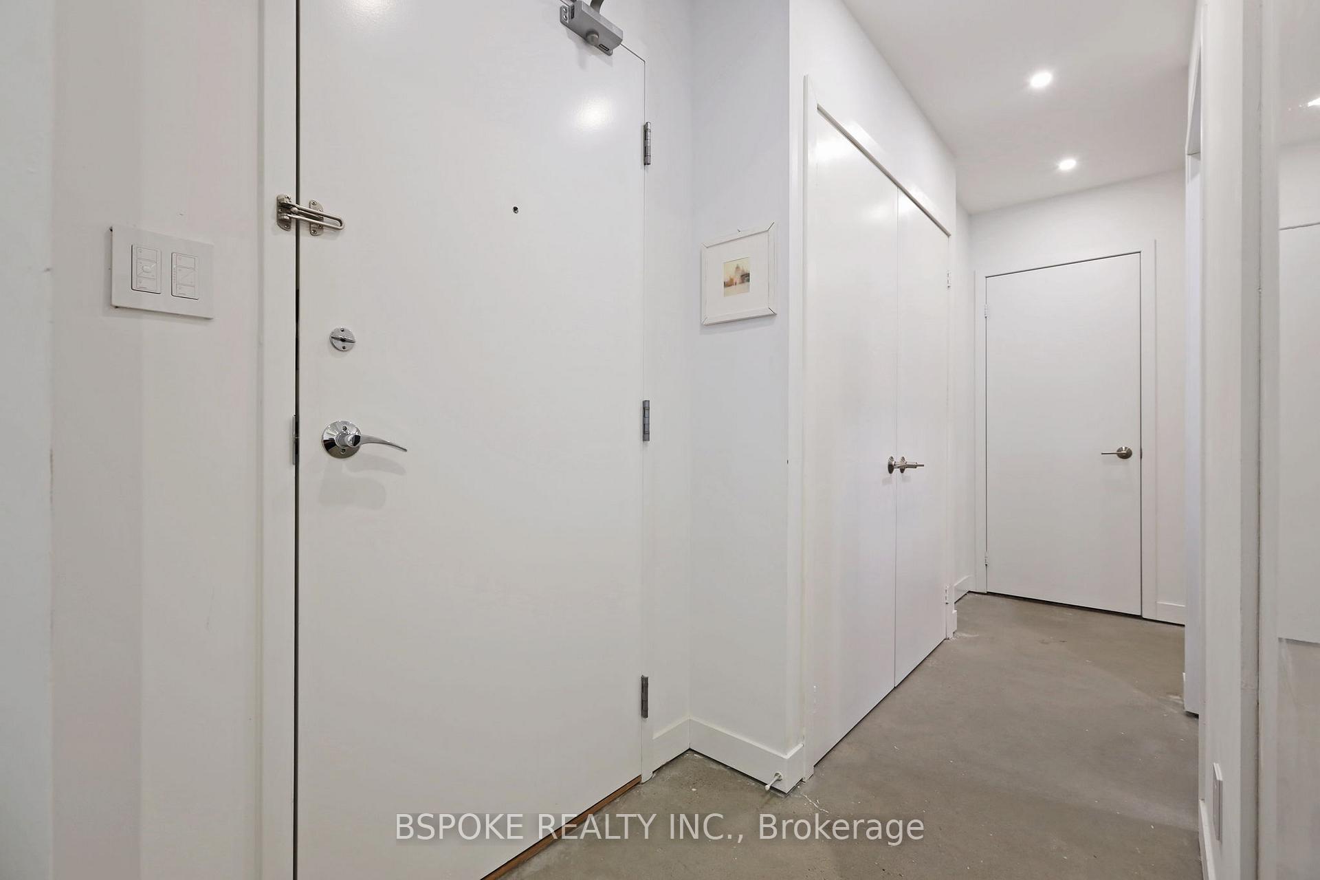 Photo 2 of Unit 1103, 127 Queen Street E, Toronto, Church-Yonge Corridor — HOMEH