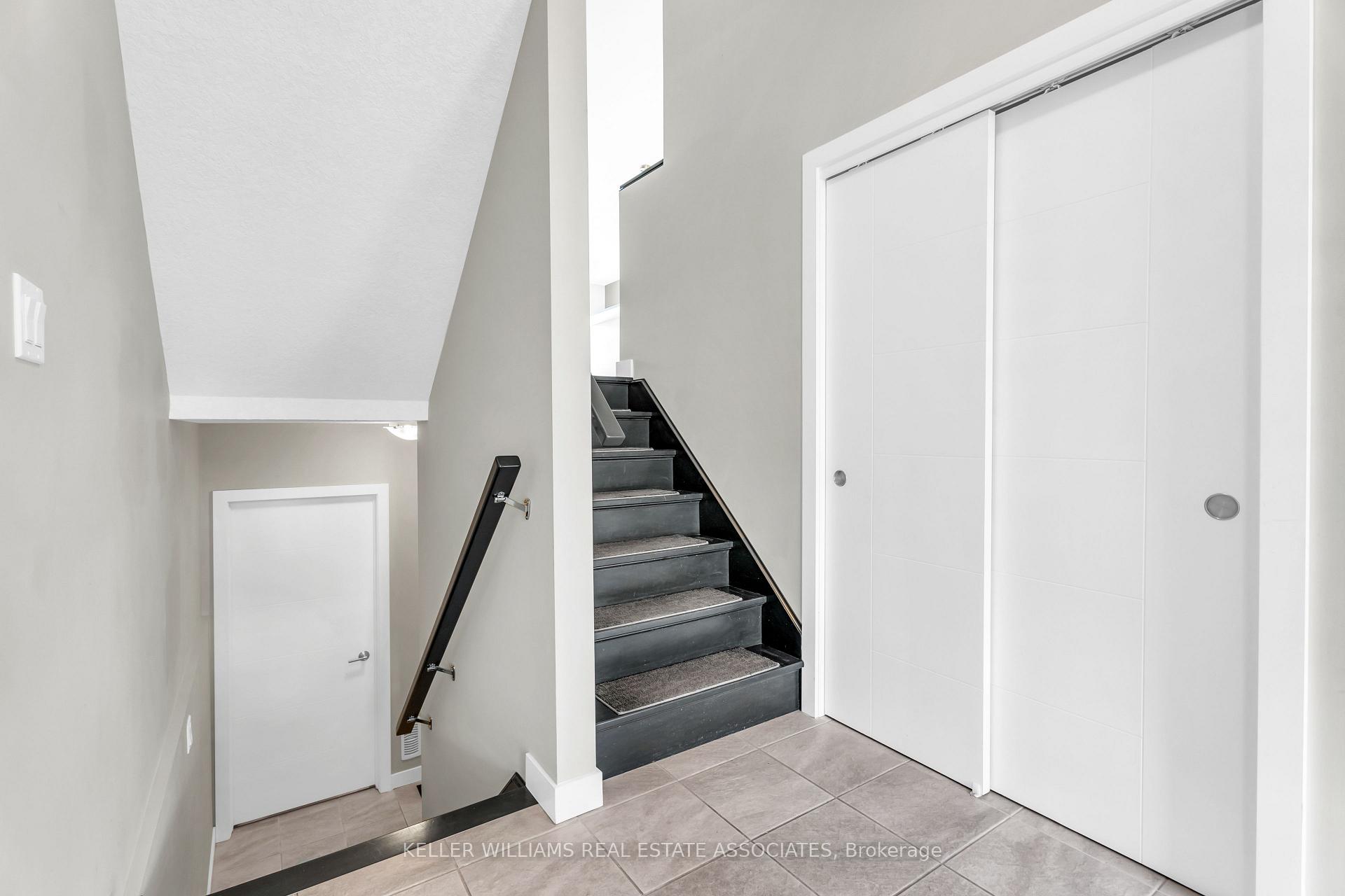 Photo 6 of Unit 20, 72 York Road, Guelph, St. Patrick's Ward — HOMEH