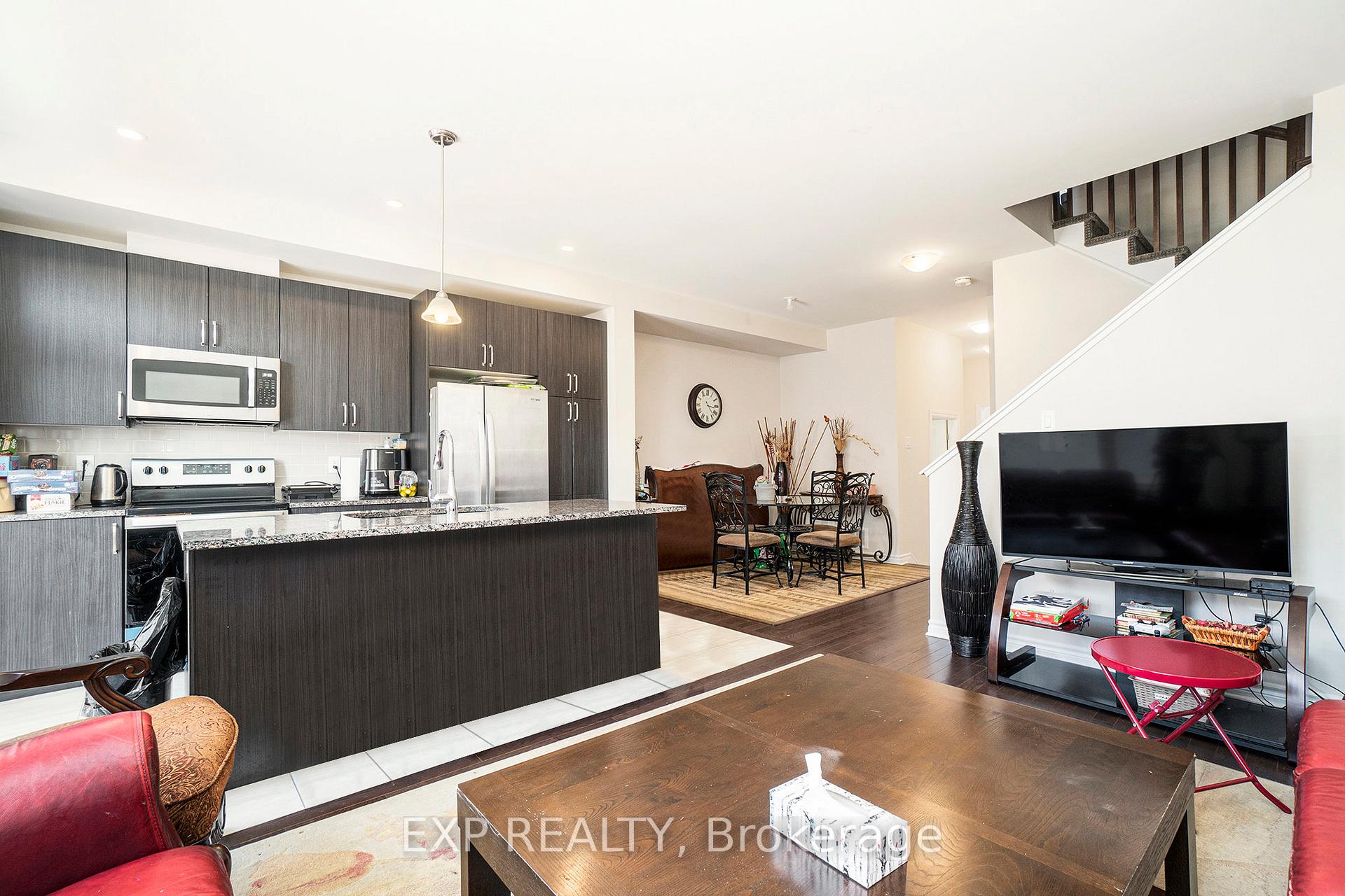 Photo 3 of 715 Miikana Road, Ottawa, Blossom Park/Kemp Park/Findlay Creek — HOMEH