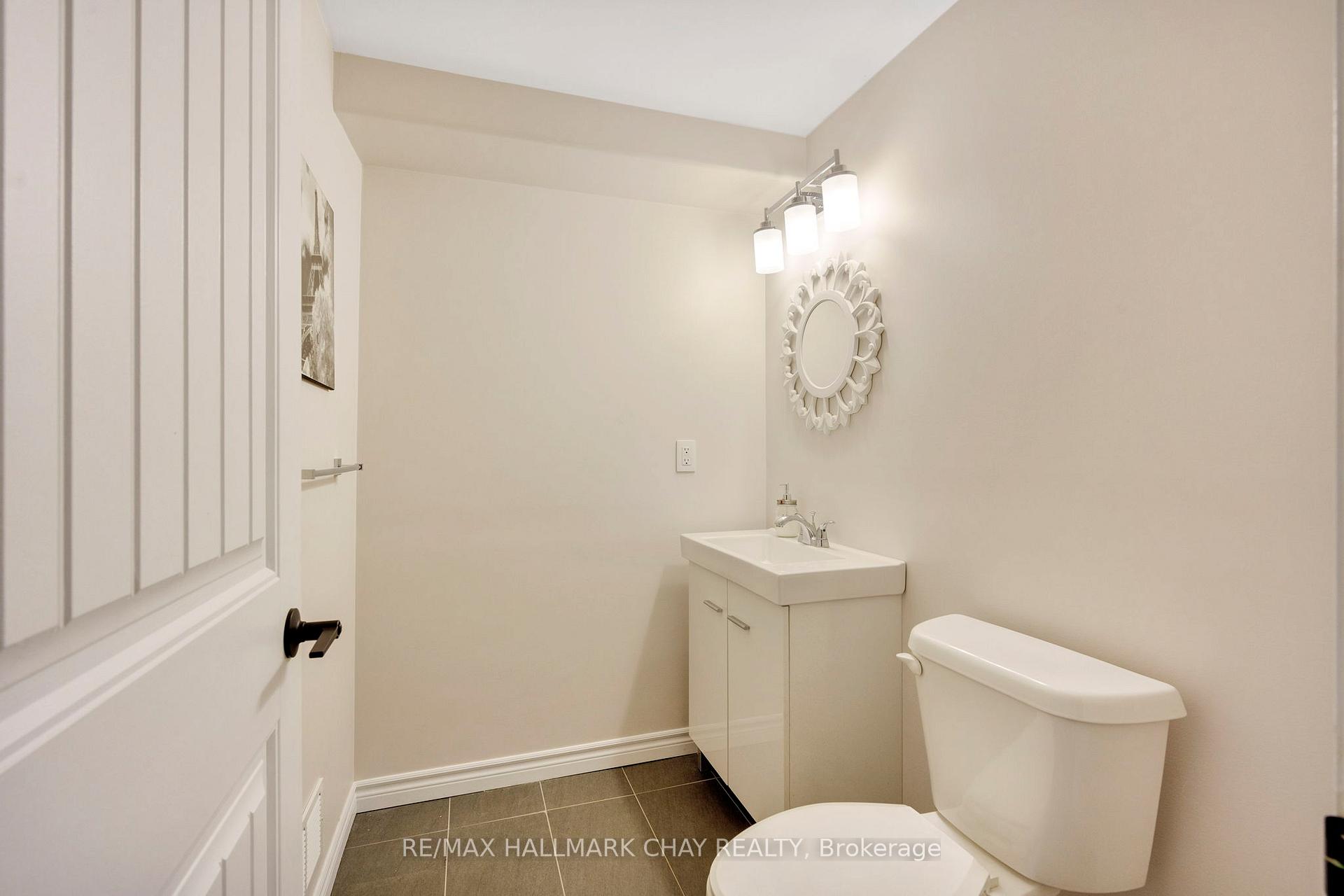 Photo 34 of 35 Banting Crescent, Essa, Angus — HOMEH