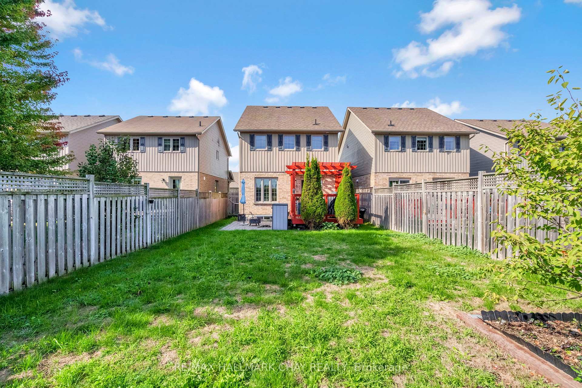 Photo 37 of 35 Banting Crescent, Essa, Angus — HOMEH