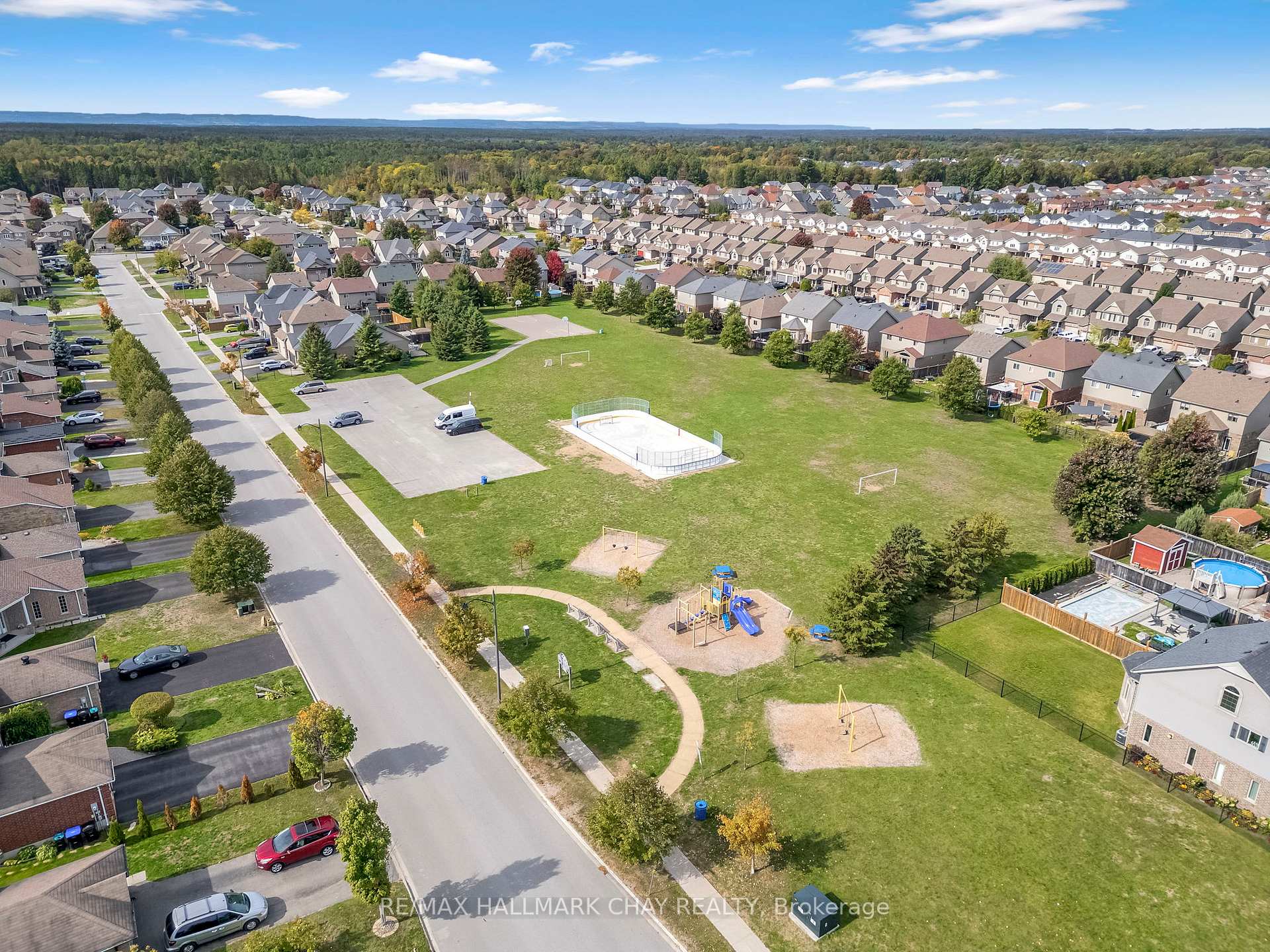 Photo 42 of 35 Banting Crescent, Essa, Angus — HOMEH