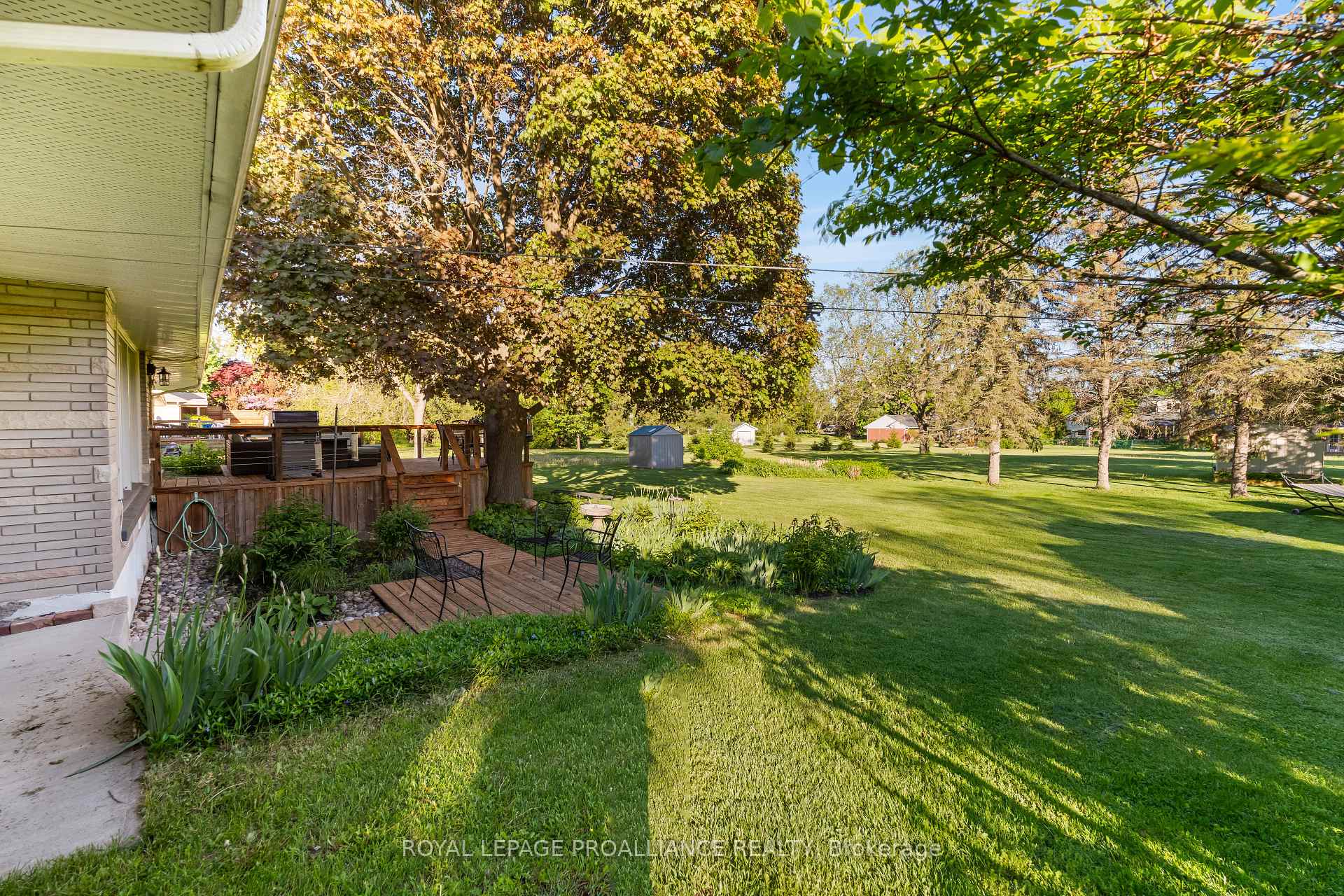 Photo 23 of 7 Hutton Drive, Belleville, Belleville Ward — HOMEH