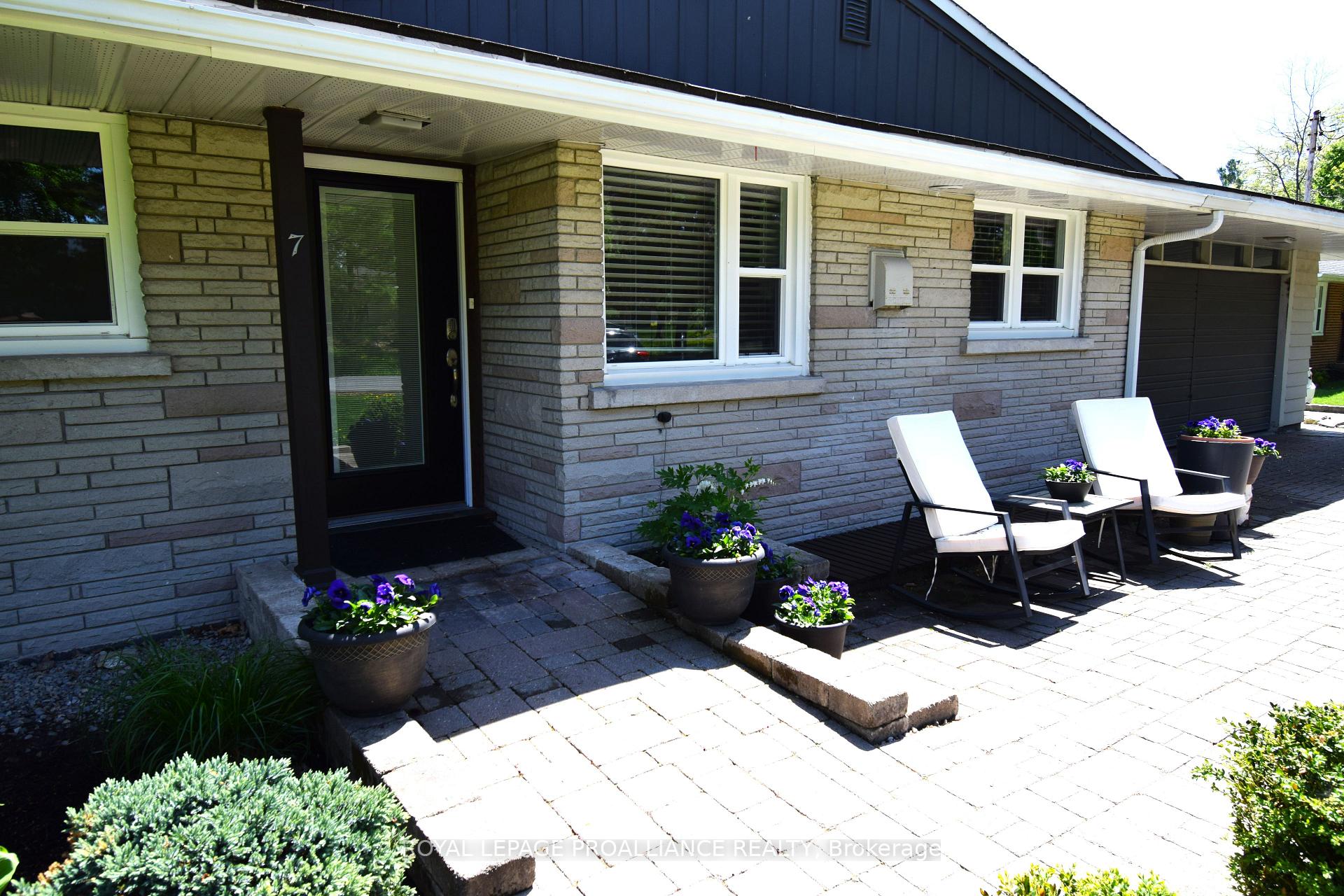 Photo 28 of 7 Hutton Drive, Belleville, Belleville Ward — HOMEH