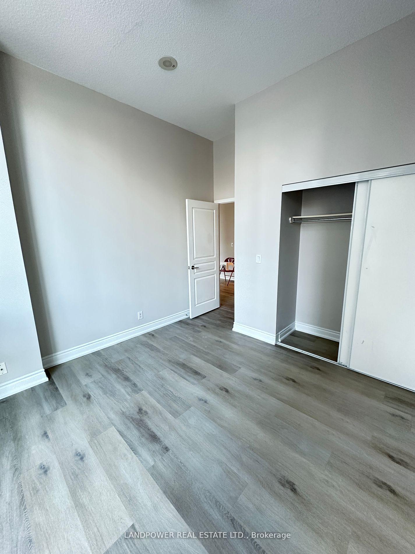 Photo 8 of Unit 101, 75 South Town Centre Boulevard, Markham, Unionville — HOMEH