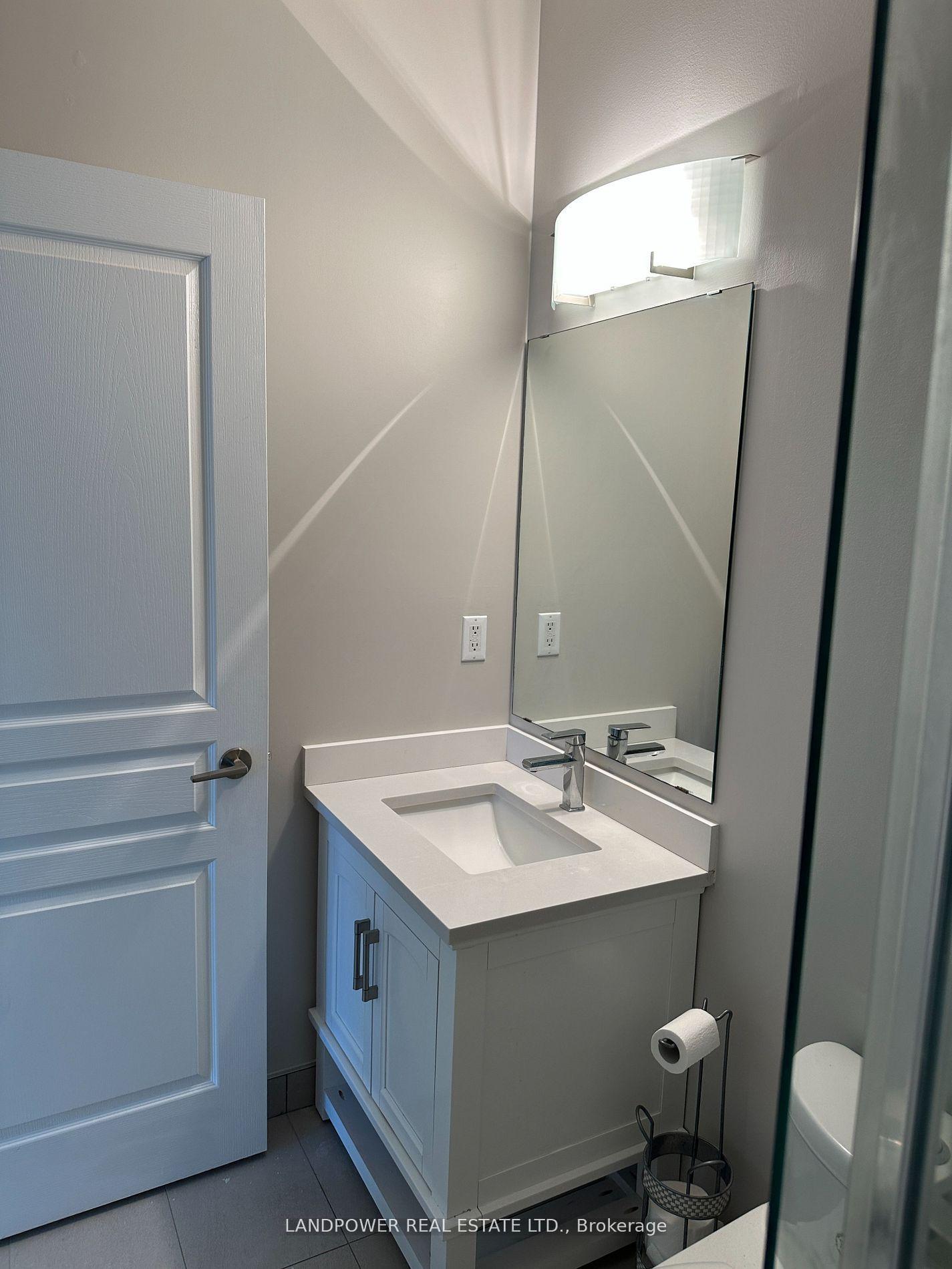 Photo 16 of Unit 101, 75 South Town Centre Boulevard, Markham, Unionville — HOMEH