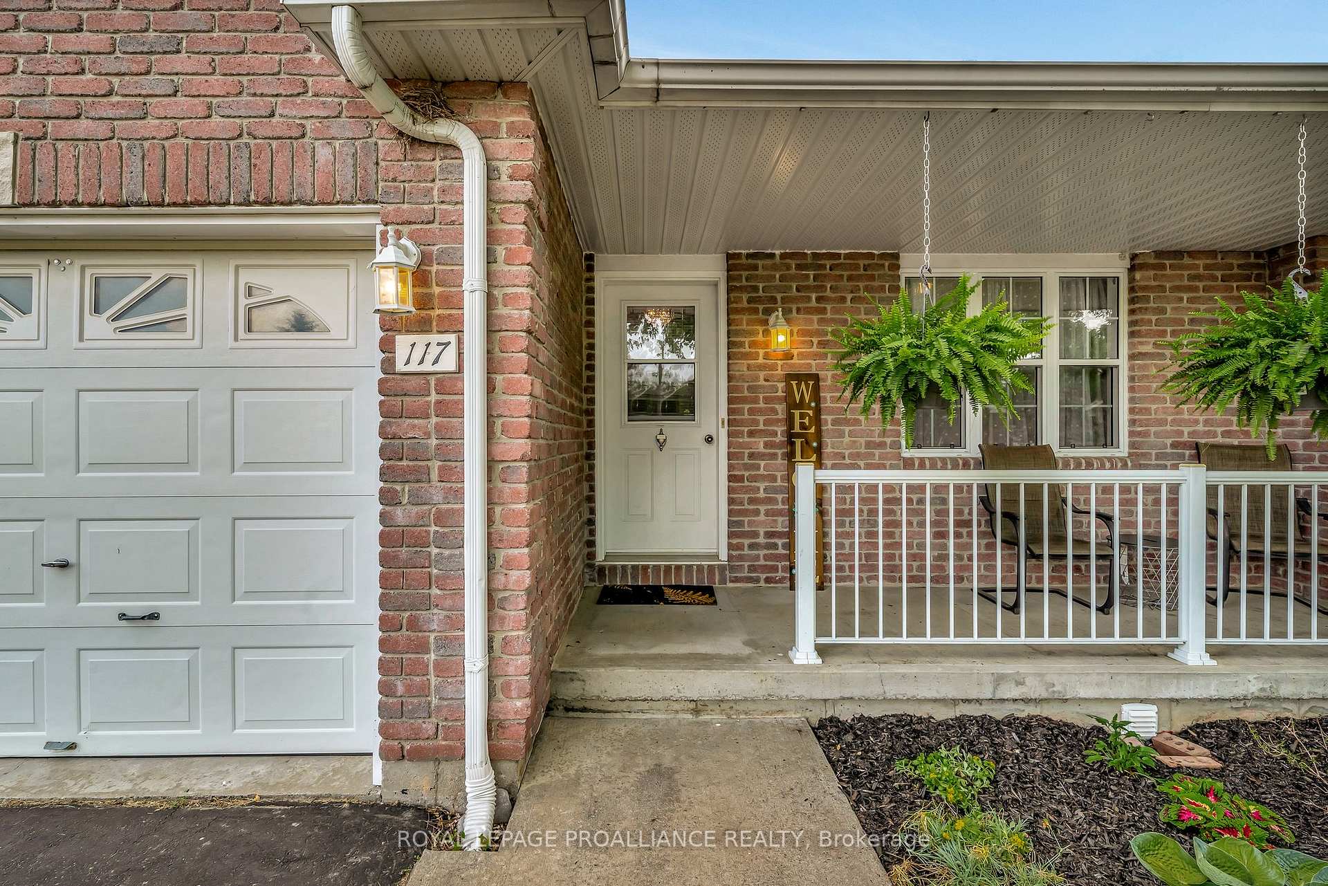 Photo 2 of 117 St. James Street, Stirling-Rawdon, Stirling Ward — HOMEH