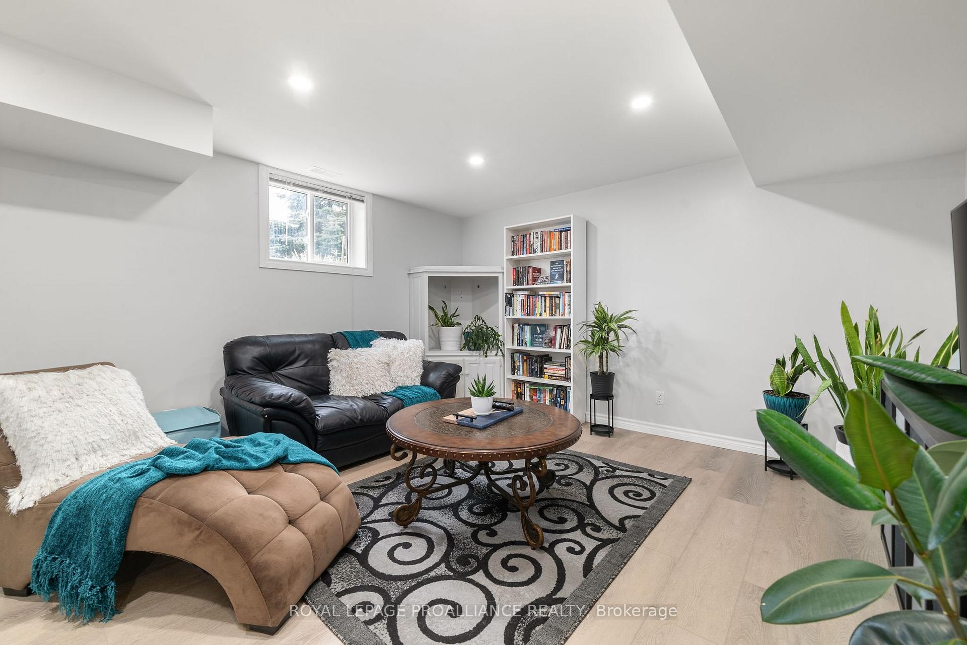 Photo 30 of 117 St. James Street, Stirling-Rawdon, Stirling Ward — HOMEH