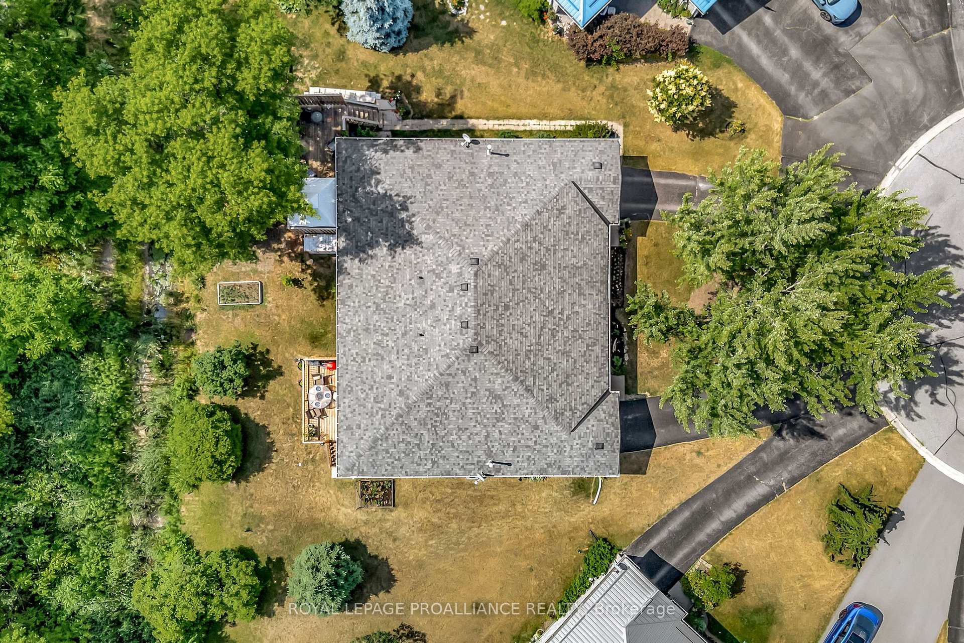 Photo 43 of 117 St. James Street, Stirling-Rawdon, Stirling Ward — HOMEH
