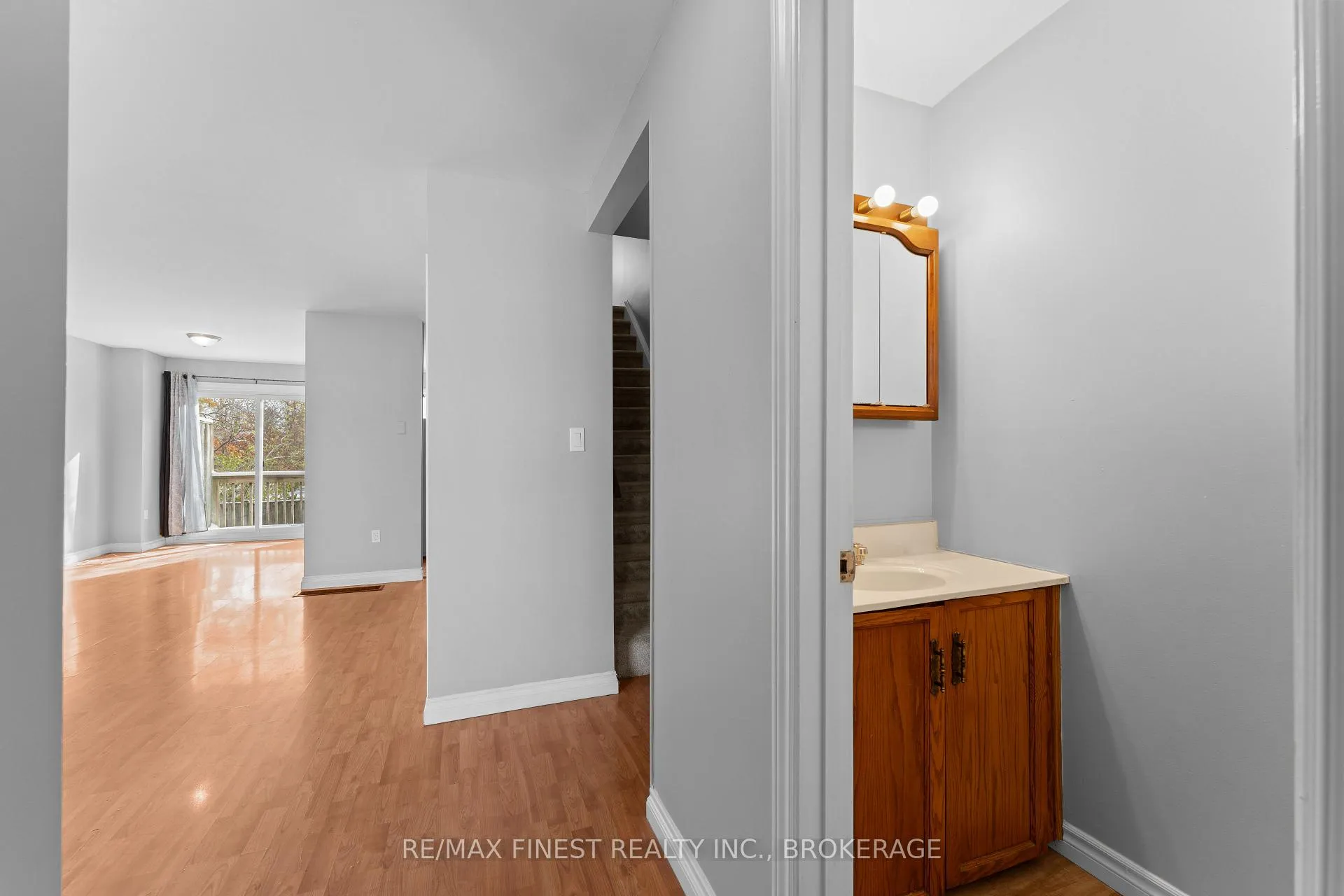 Photo 8 of Unit 15, 27 Addington Street, Loyalist, Amherstview — HOMEH