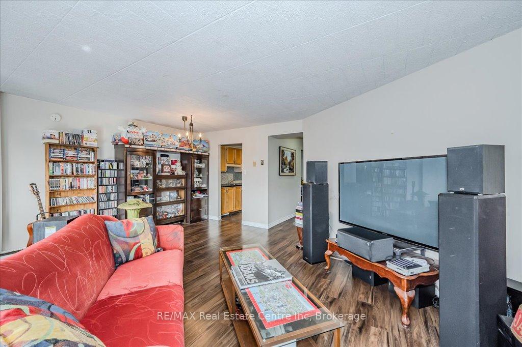 Photo 12 of Unit 304, 91 Conroy Crescent, Guelph, Dovercliffe Park/Old University — HOMEH