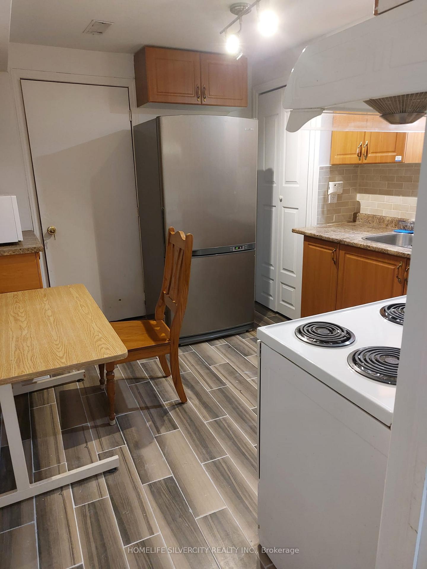 Photo 13 of Unit #Basement, 17 Beresford Crescent, Brampton, Bram East — HOMEH