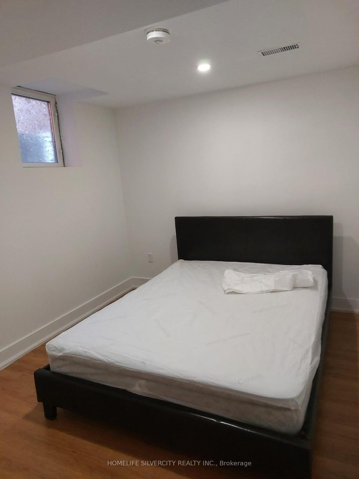 Photo 15 of Unit #Basement, 17 Beresford Crescent, Brampton, Bram East — HOMEH