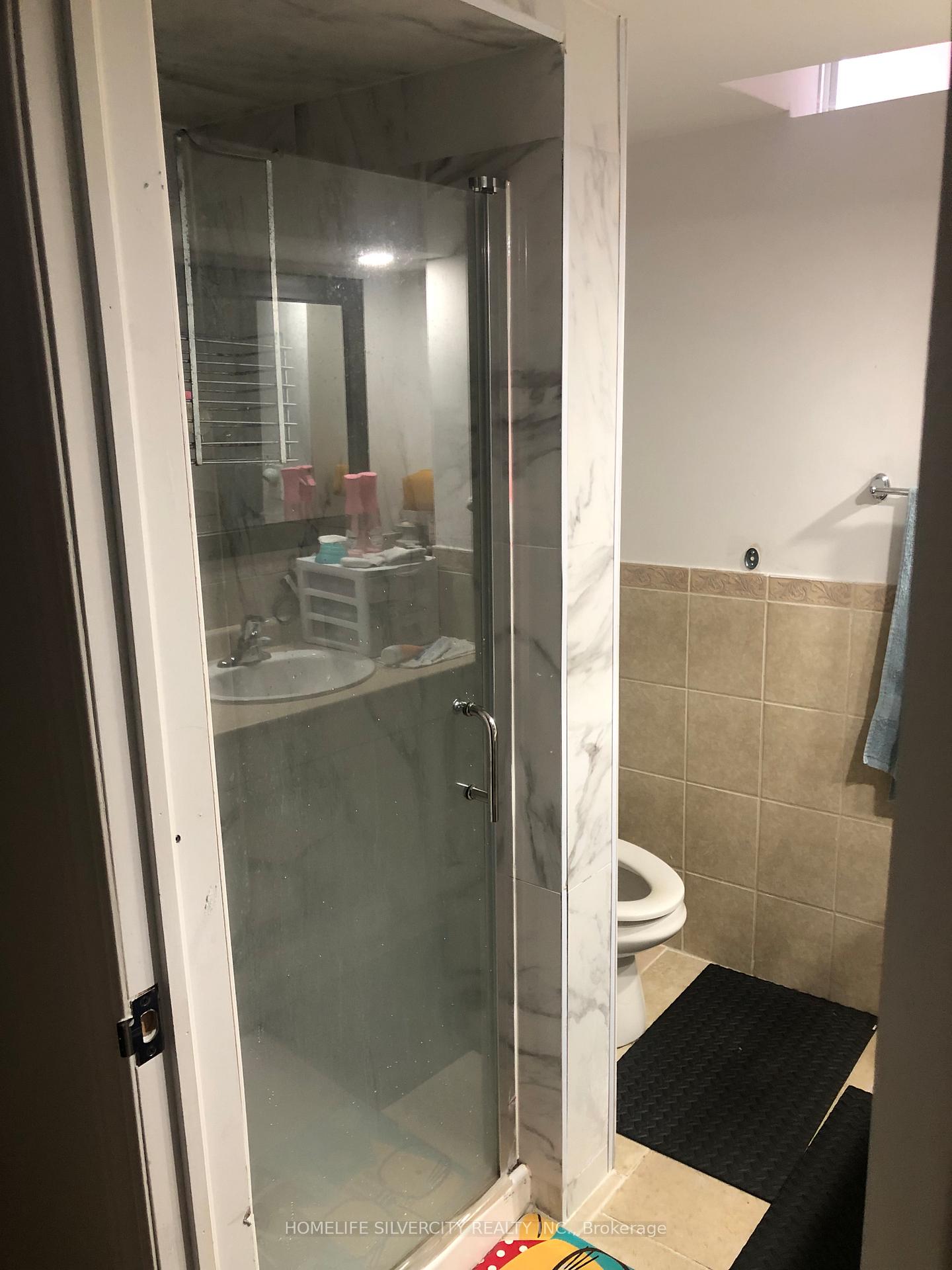 Photo 17 of Unit #Basement, 17 Beresford Crescent, Brampton, Bram East — HOMEH