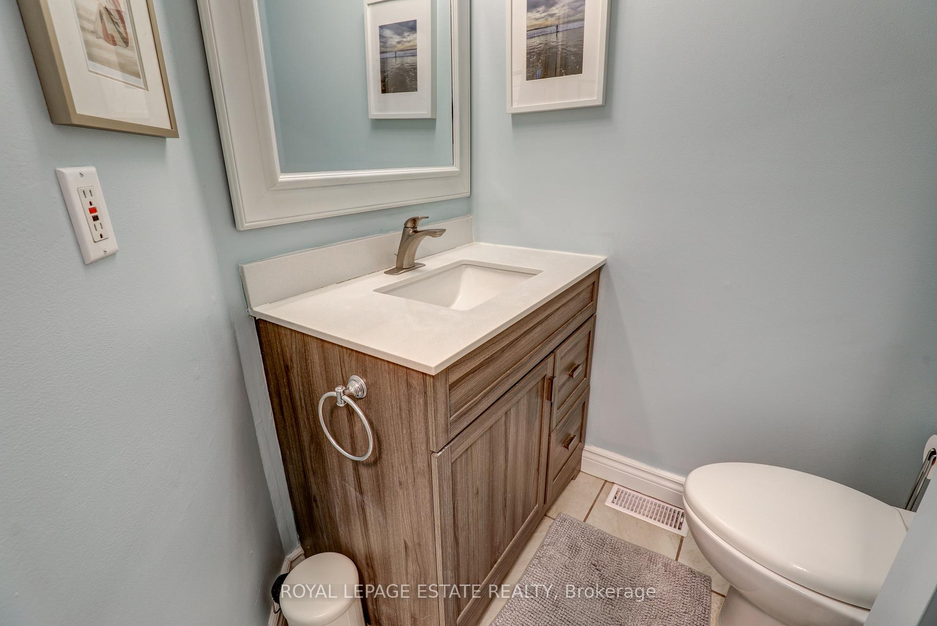 Photo 19 of Unit 8, 2357 Queen Street E, Toronto, The Beaches — HOMEH