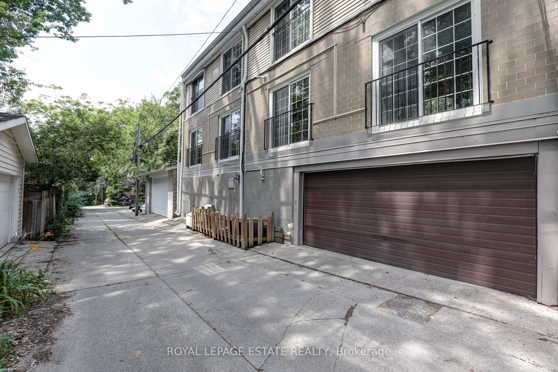 Photo 27 of Unit 8, 2357 Queen Street E, Toronto, The Beaches — HOMEH