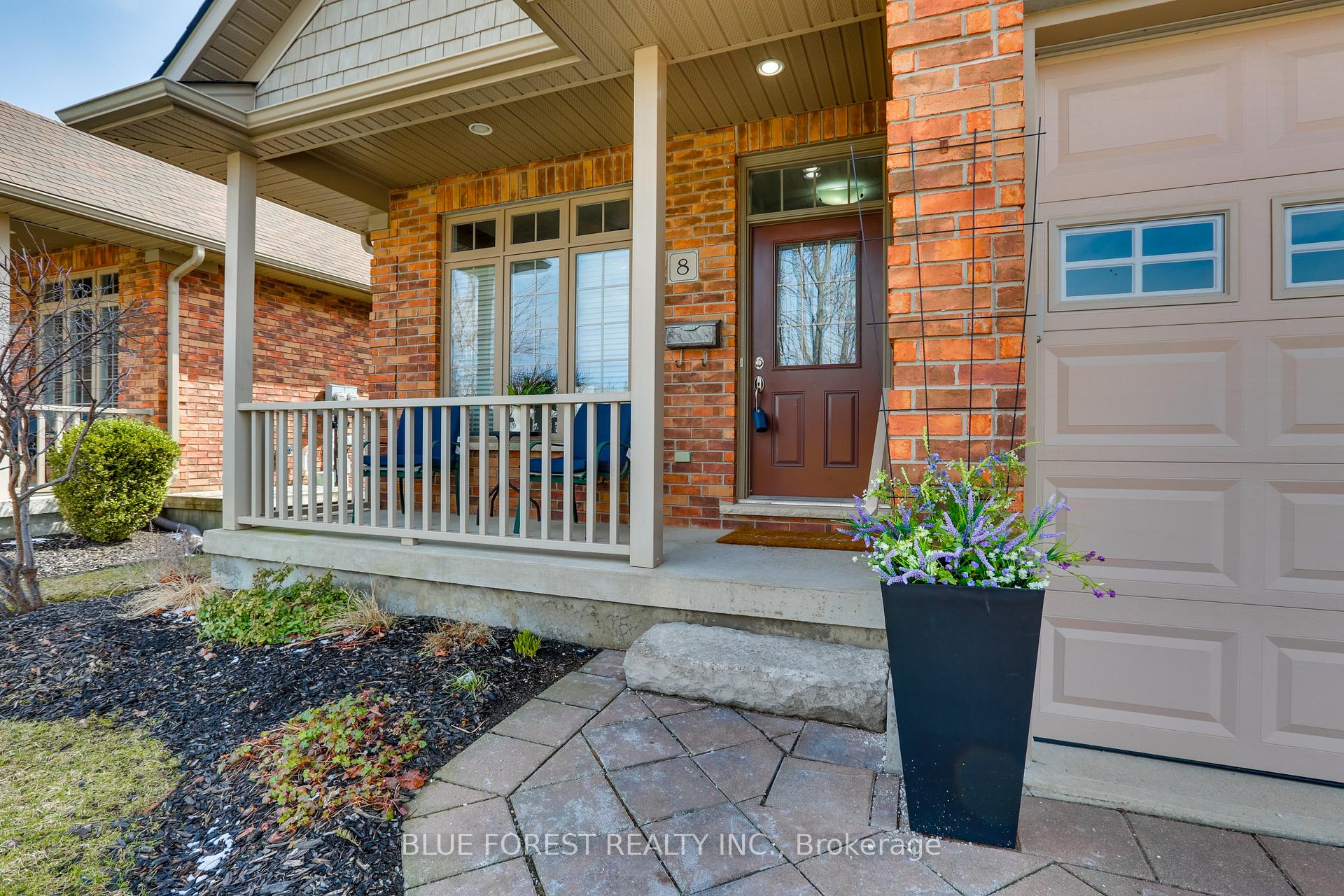 Photo 2 of Unit 8, 10 Foxhollow Drive, Thames Centre, Dorchester — HOMEH
