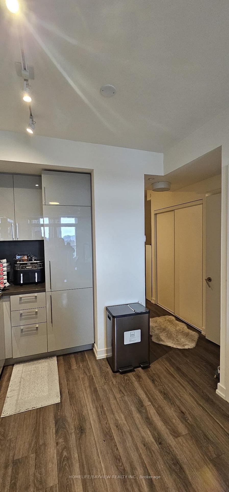 Photo 3 of Unit 815, 1 Grandview Avenue S, Markham, Grandview — HOMEH