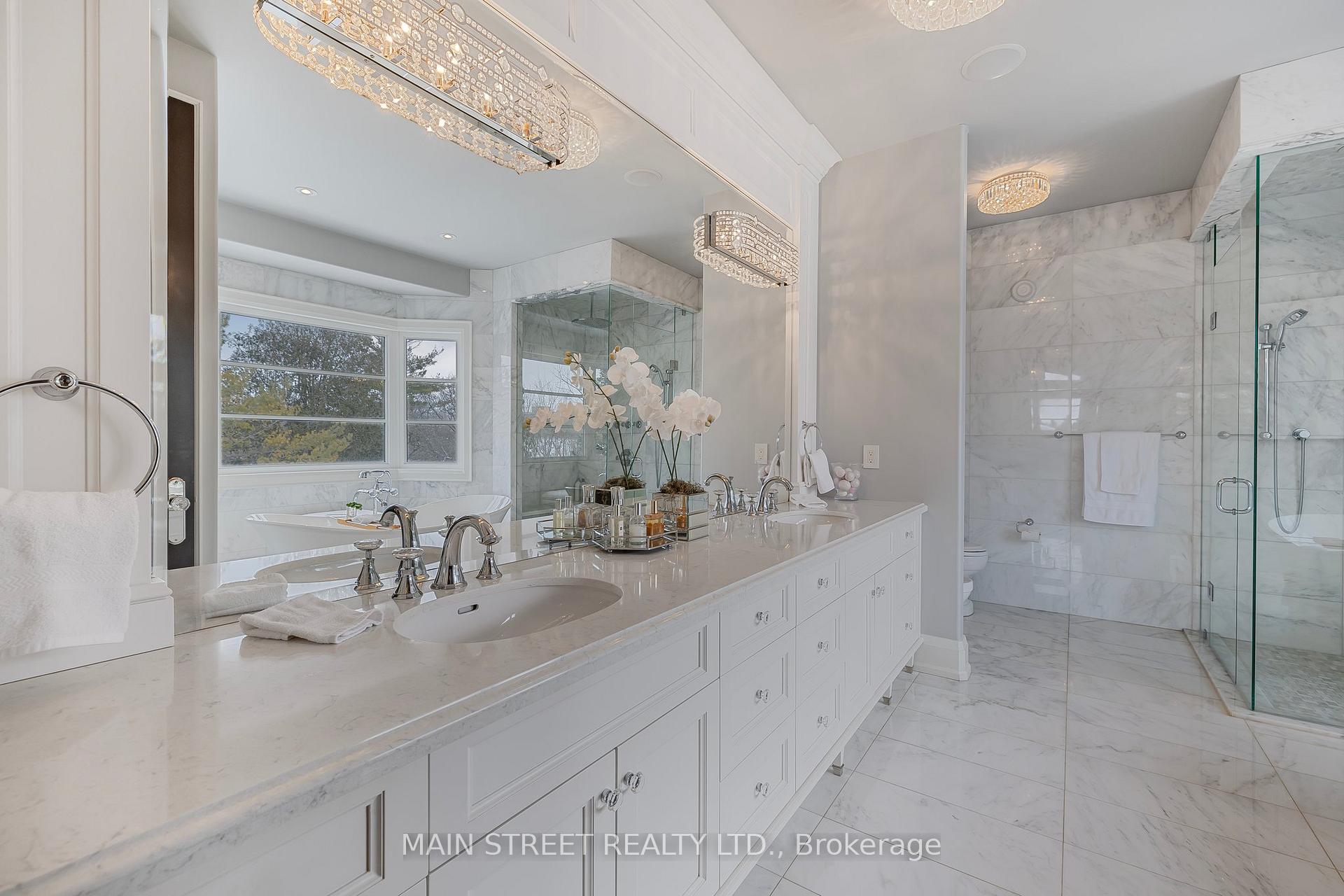 Photo 24 of 136 Hillview Road, Aurora, Aurora Village — HOMEH
