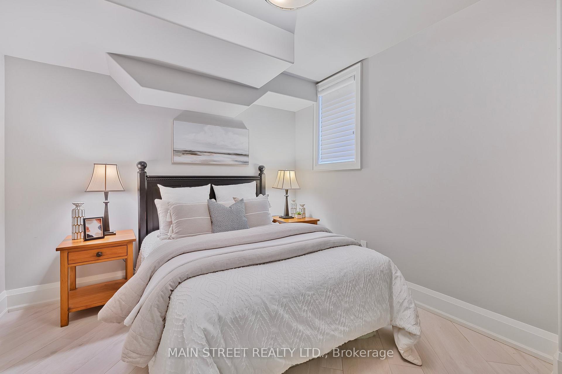 Photo 28 of 136 Hillview Road, Aurora, Aurora Village — HOMEH