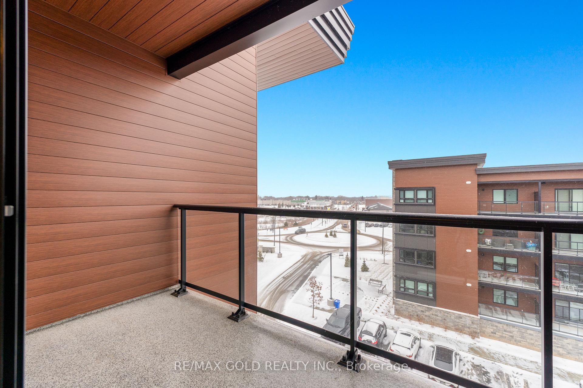 Photo 21 of Unit 401, 118 Summersides Boulevard, Pelham, Fonthill — HOMEH