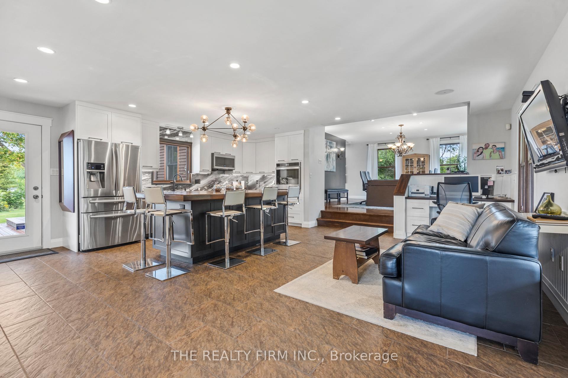 Photo 6 of 46676 Mapleton Line, Malahide, Rural Malahide — HOMEH