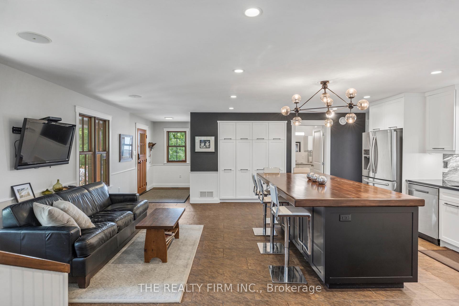 Photo 10 of 46676 Mapleton Line, Malahide, Rural Malahide — HOMEH