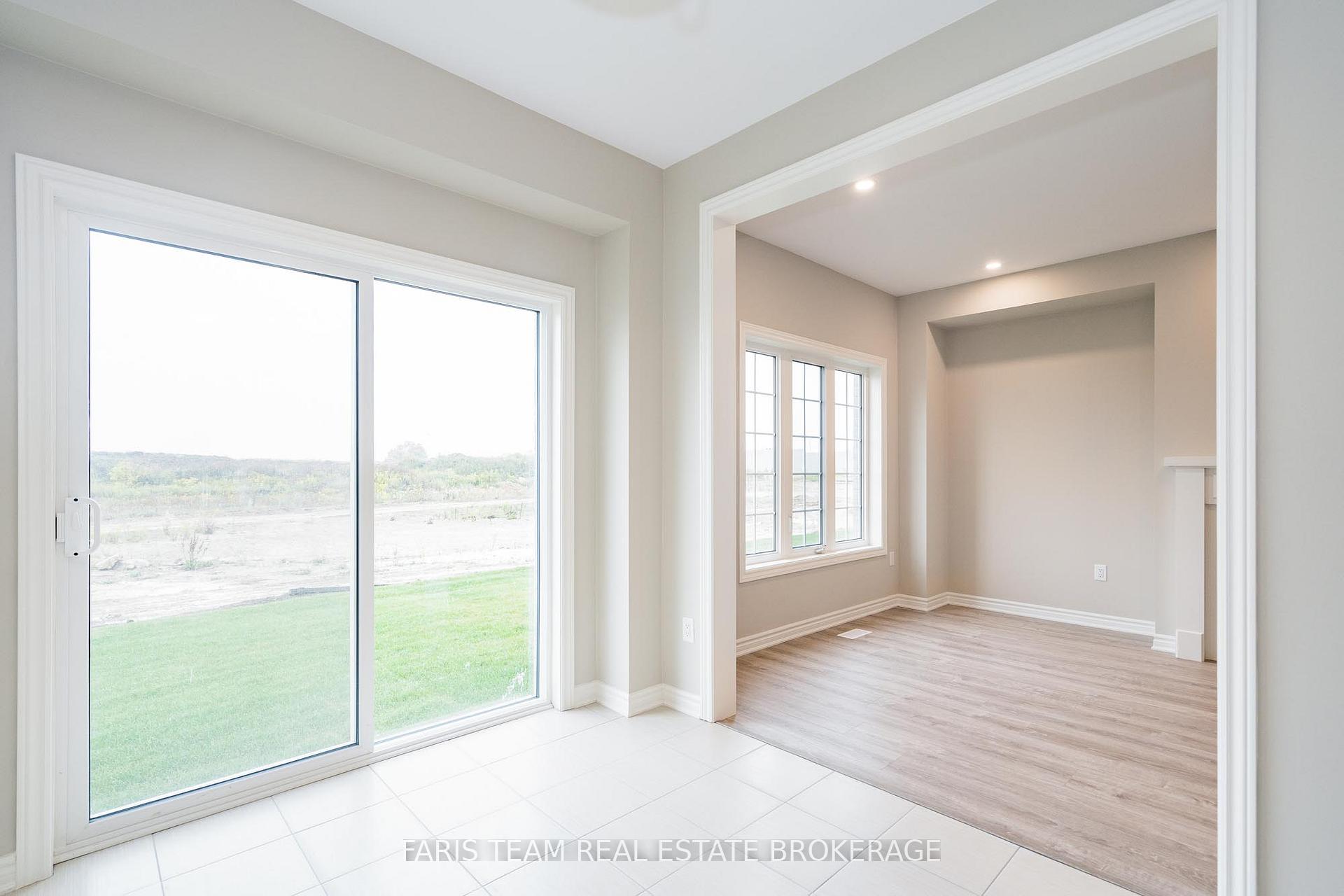 Photo 11 of 276 Springfield Crescent, Clearview, Stayner — HOMEH