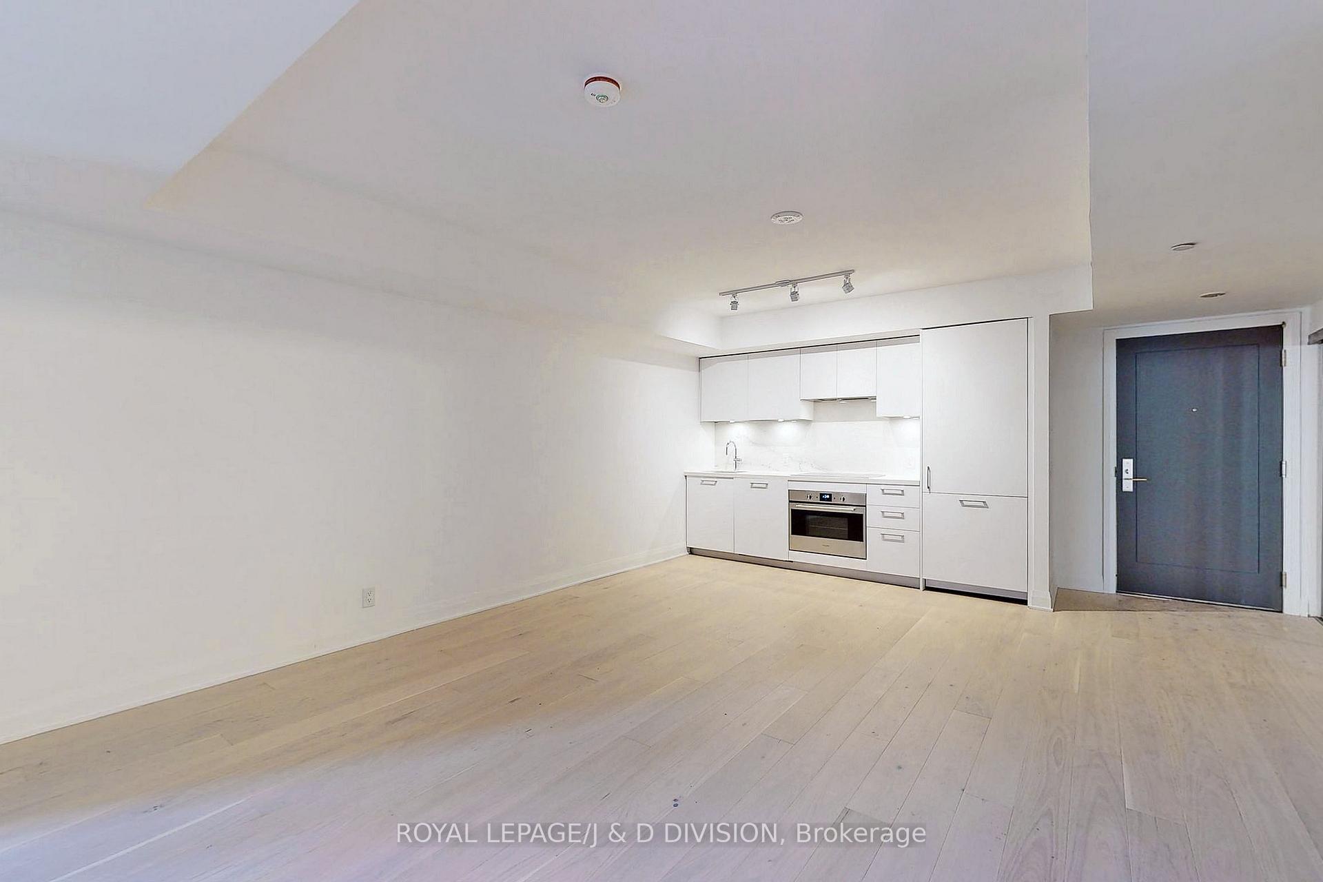 Photo 10 of Unit 401, 33 Frederick Todd Way, Toronto, Thorncliffe Park — HOMEH