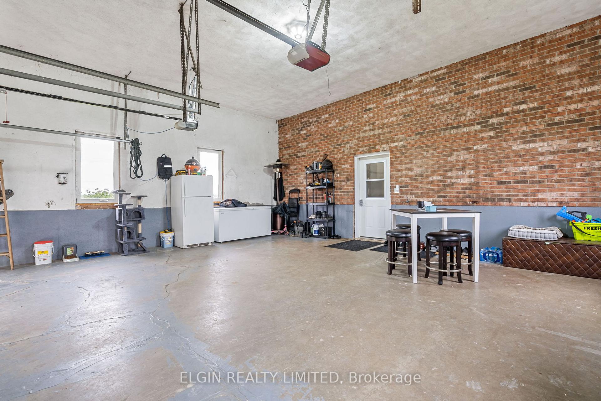 Photo 6 of 45587 Fruit Ridge Line, Central Elgin, Rural Central Elgin — HOMEH