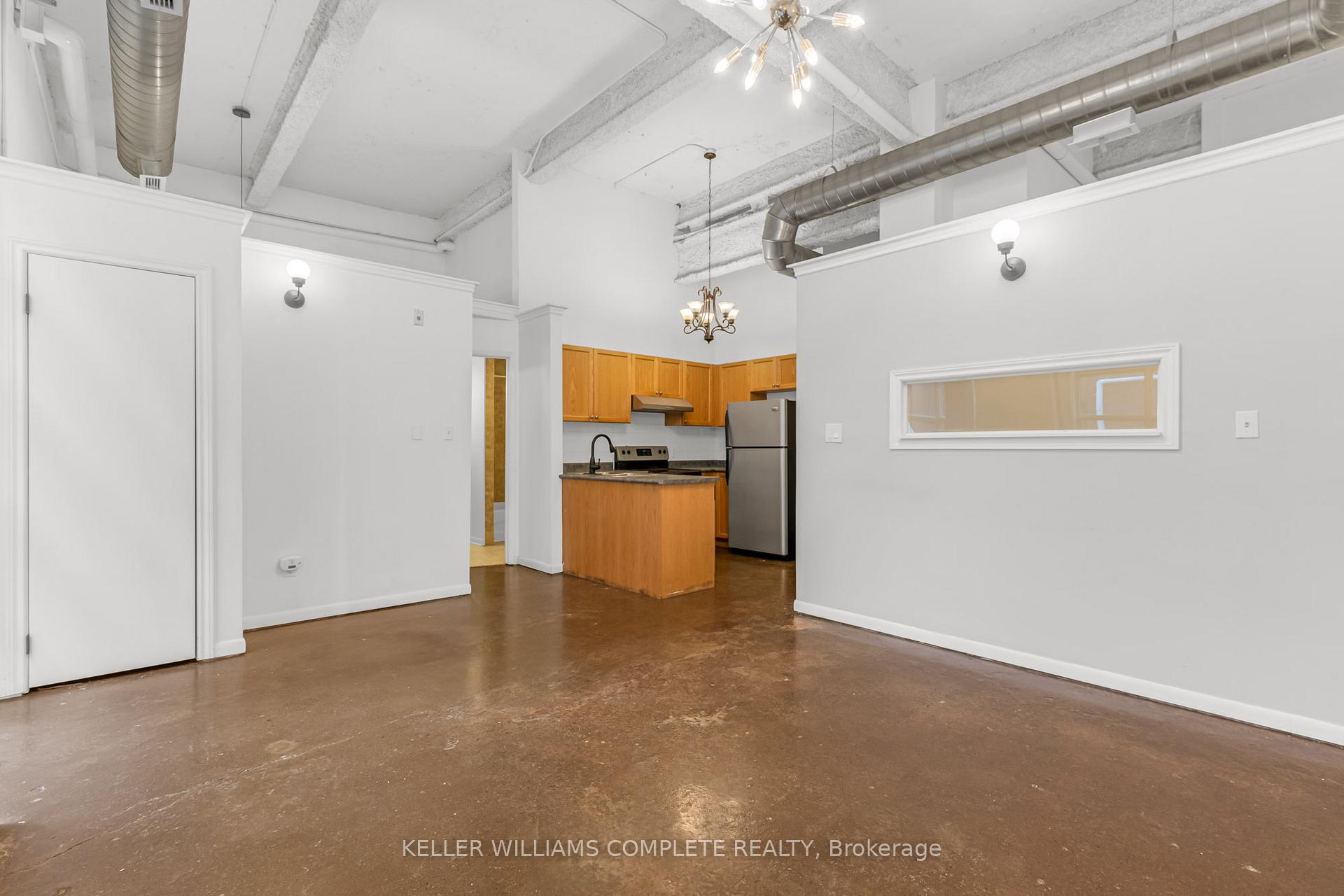 Photo 7 of Unit 304, 11 Rebecca Street, Hamilton, Beasley — HOMEH