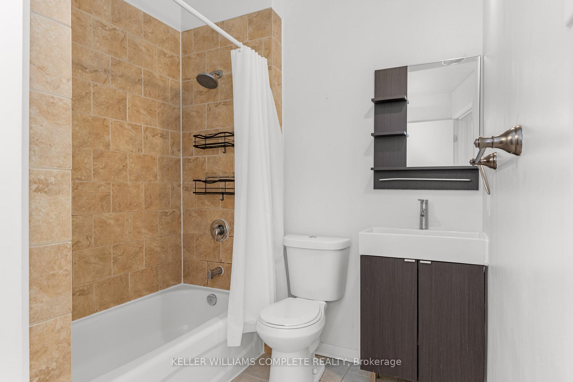 Photo 12 of Unit 304, 11 Rebecca Street, Hamilton, Beasley — HOMEH